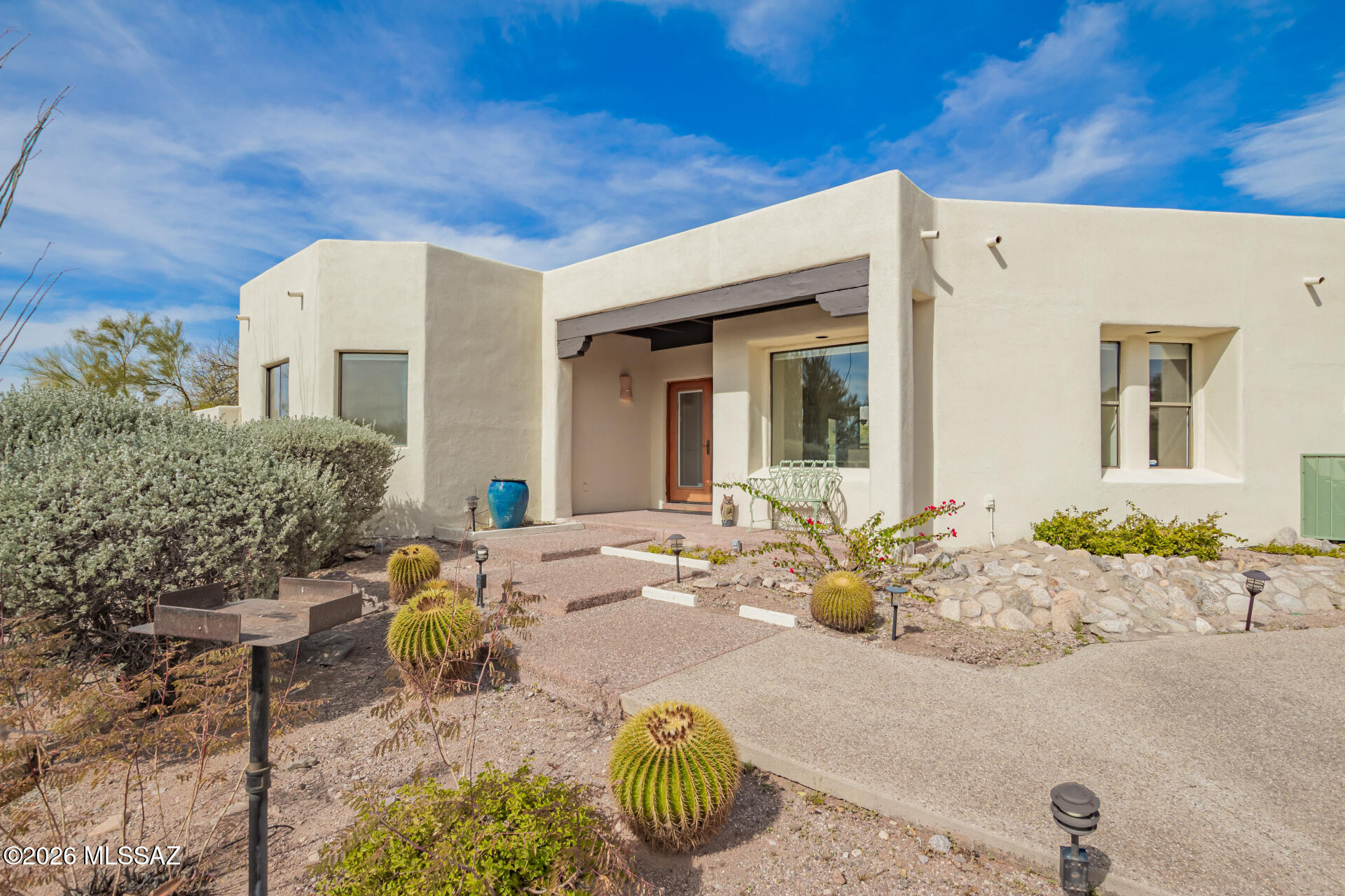 Las Alturas (1-167) - Residential