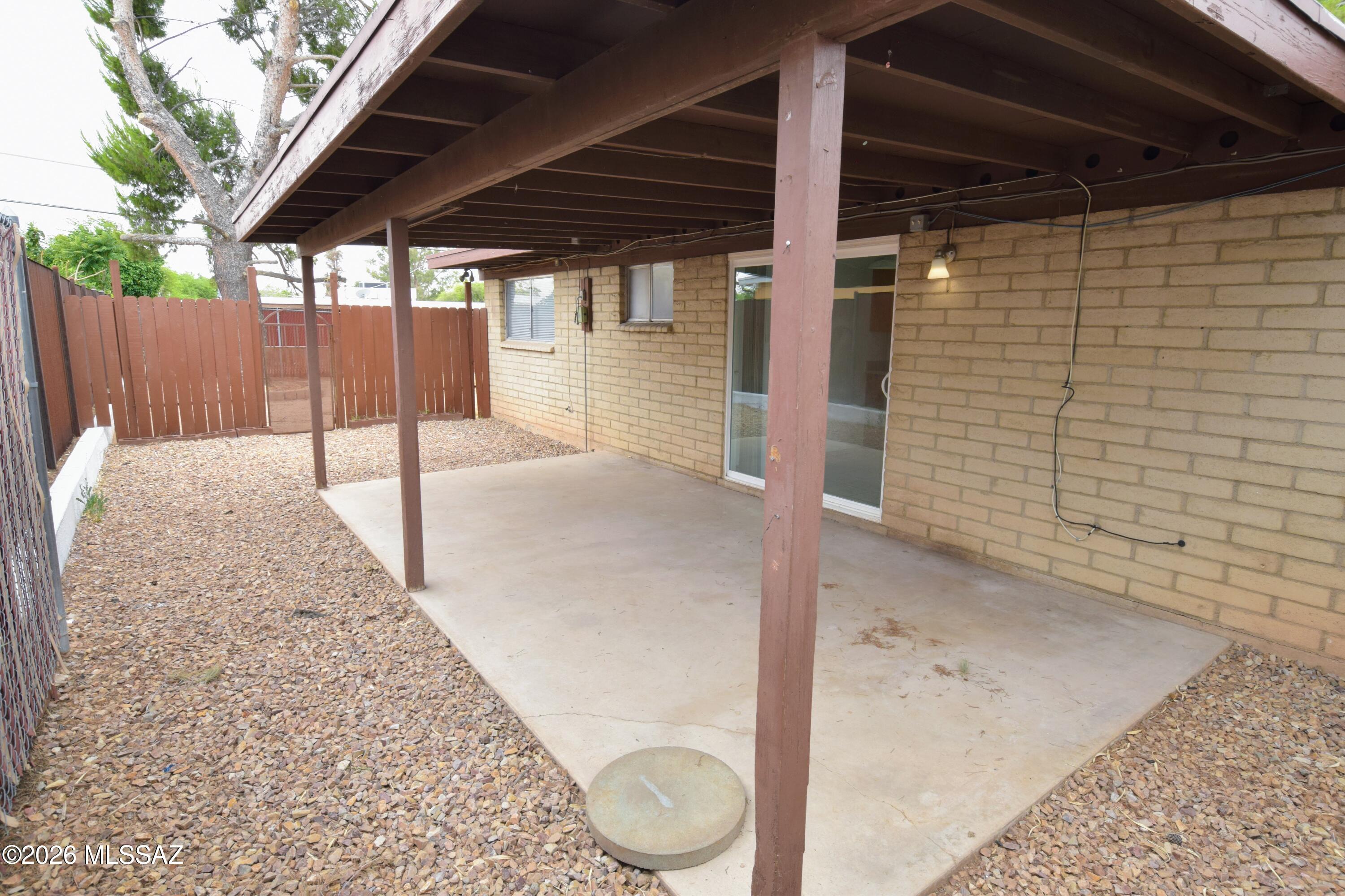 Vista Del Prado (1-274) - Residential Lease