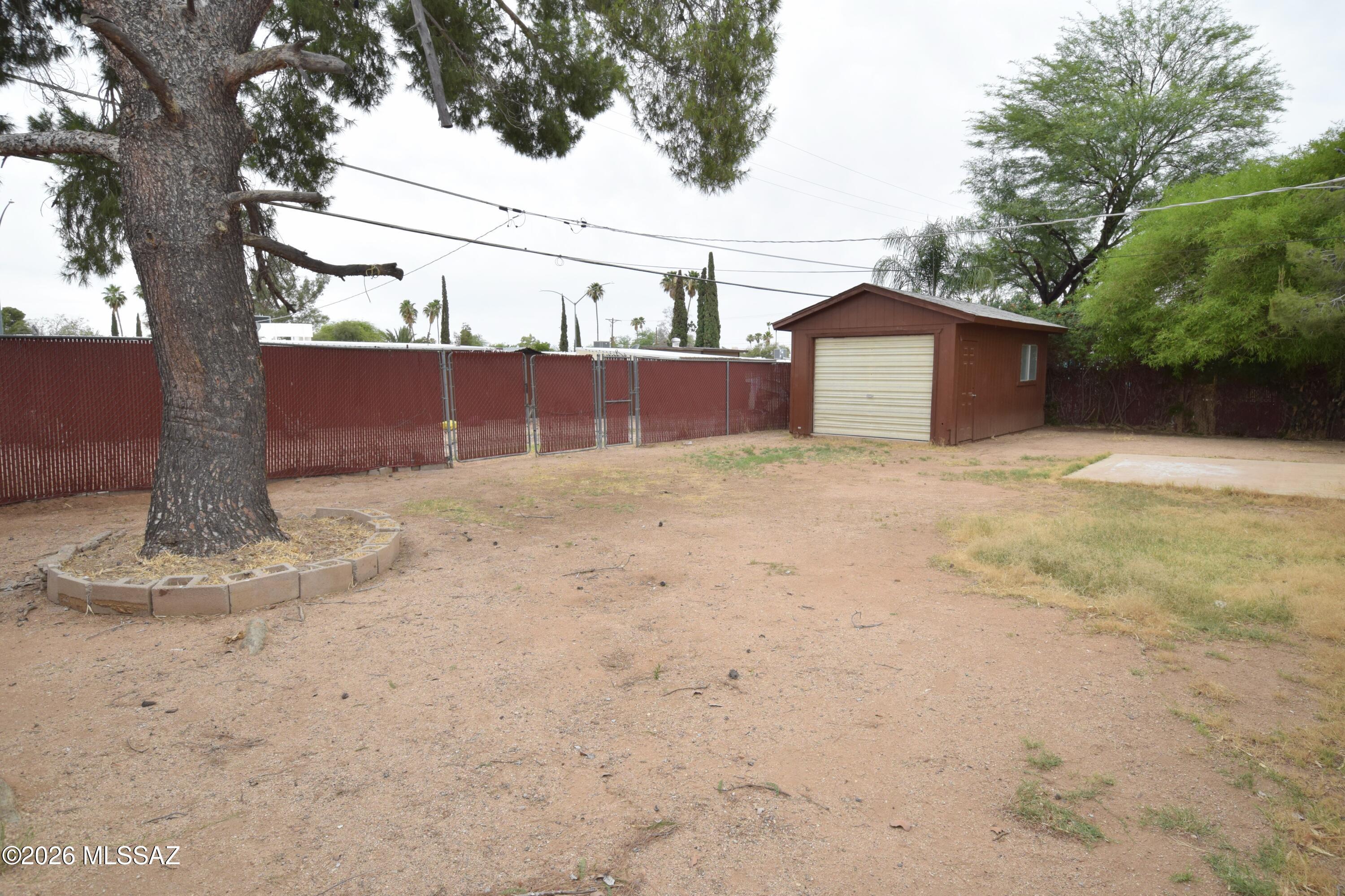 Vista Del Prado (1-274) - Residential Lease