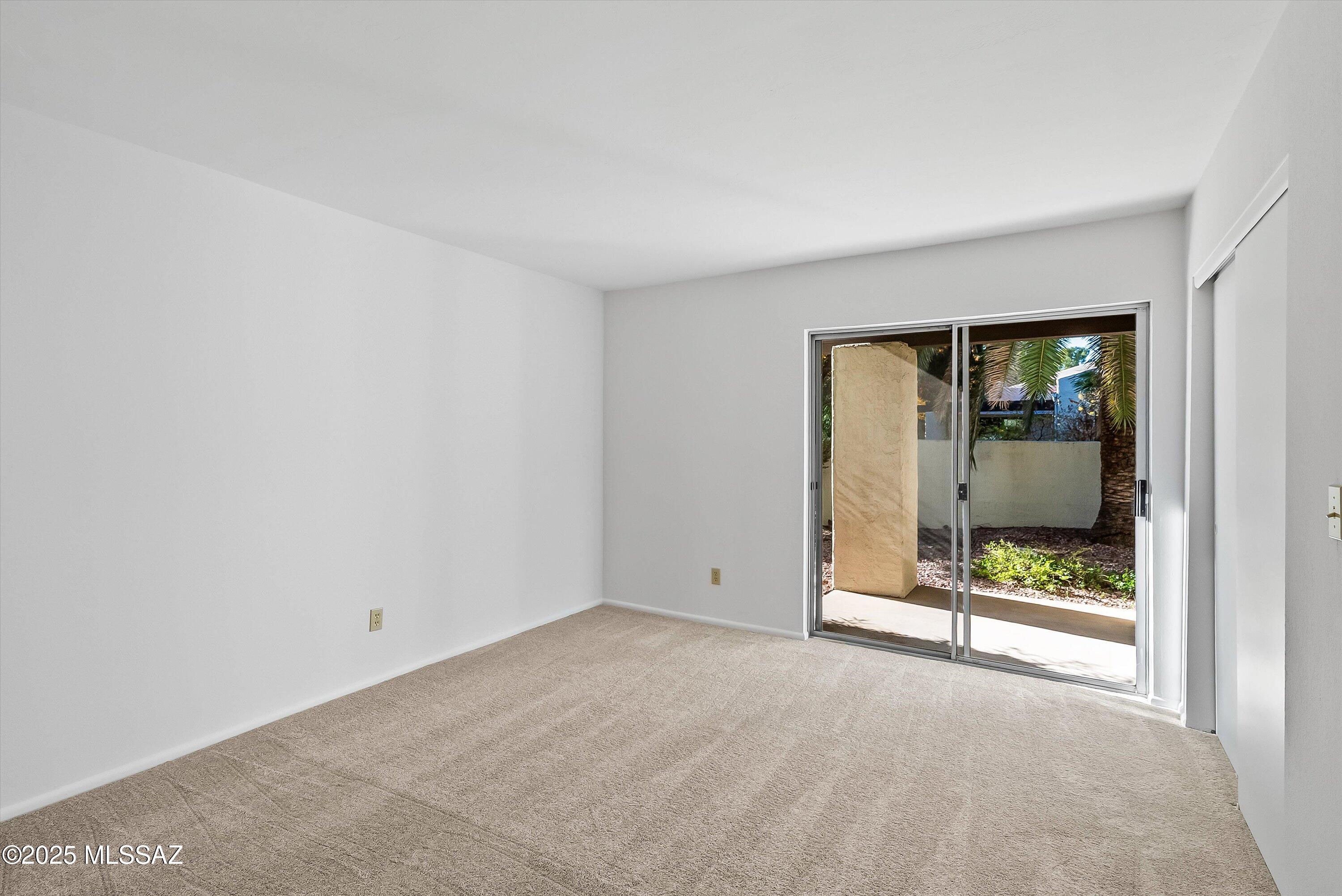 Villa Del Rio (1-148) - Residential