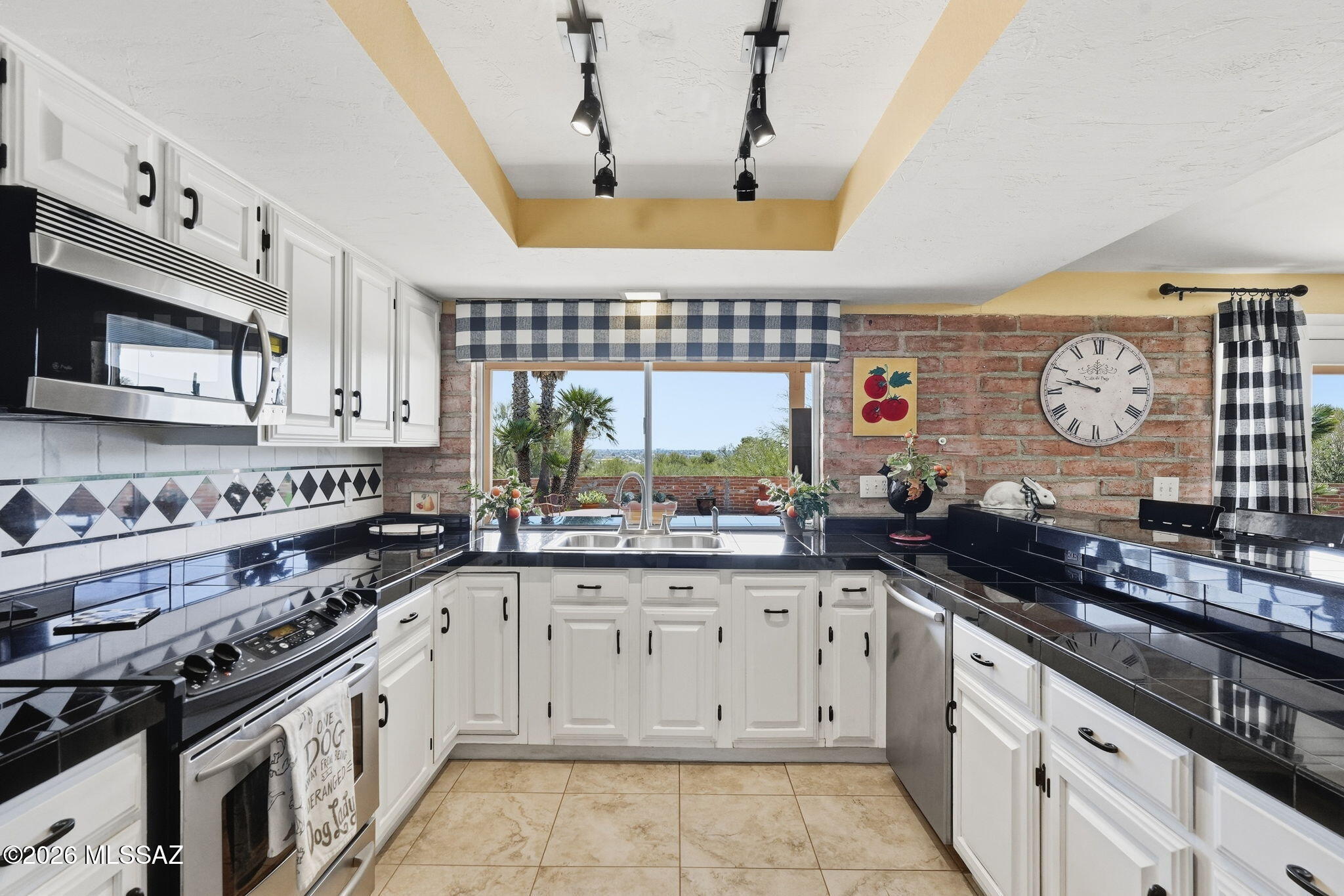 Flecha Caida Ranch Estates #10 - Residential