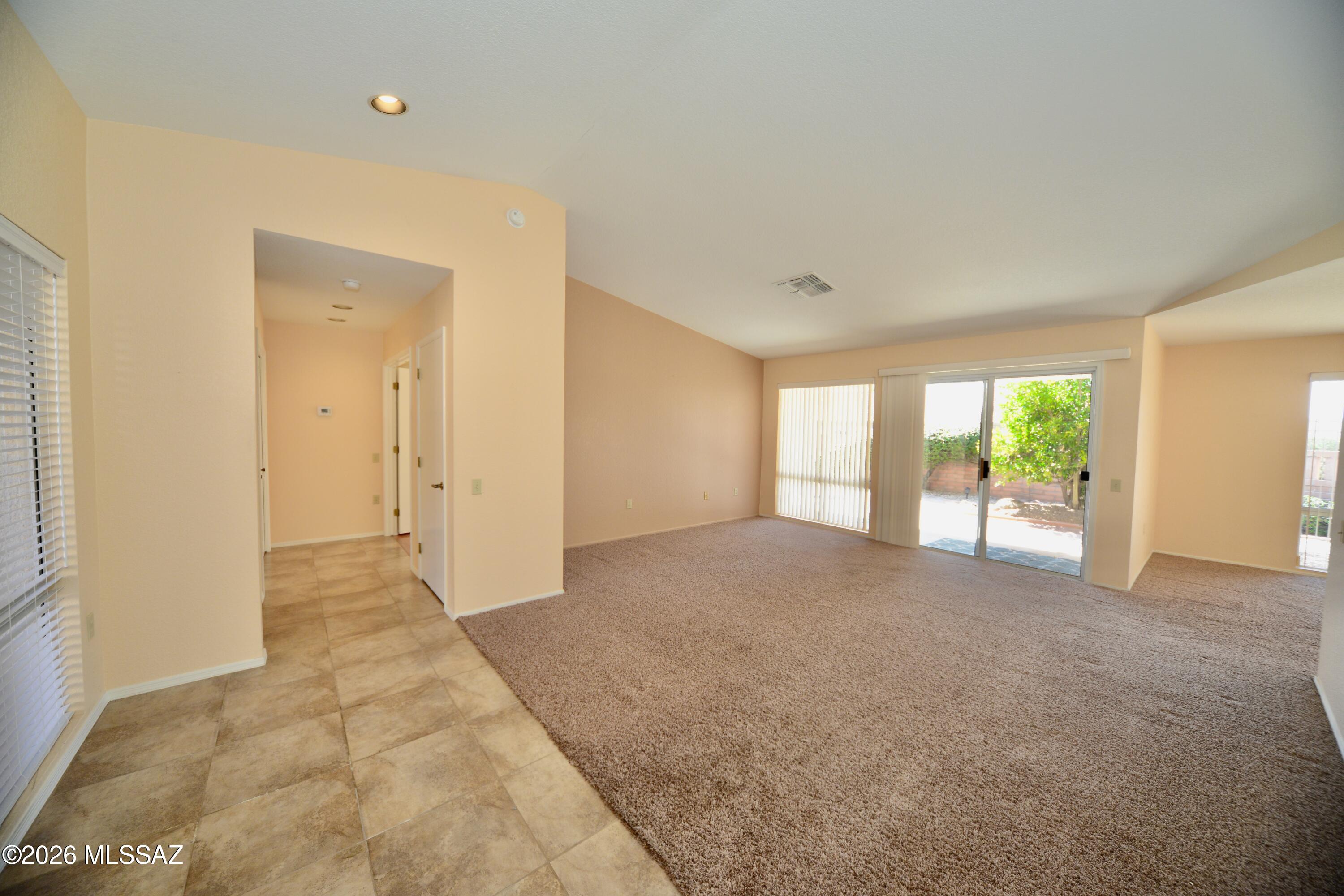 1477 W Desert Jewel Court