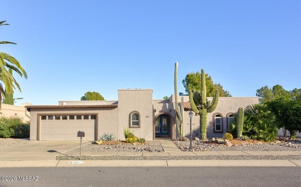 161 E PASEO DE GOLF, GREEN VALLEY, AZ 85614 - Image 3d91f26f11b97f3f0dc2da2f9b5f0dbe/3006451895