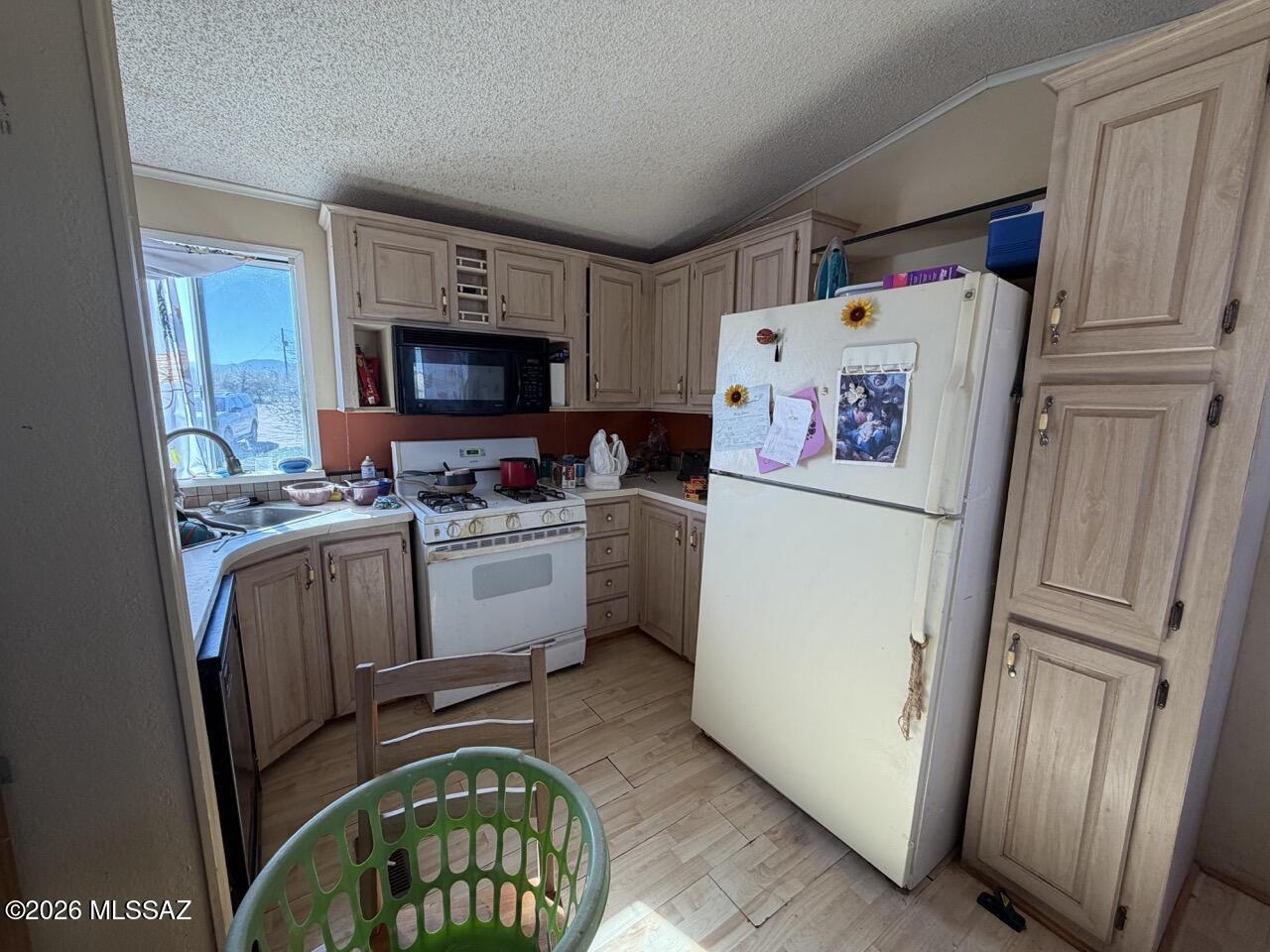 9231 S Fillmore Road