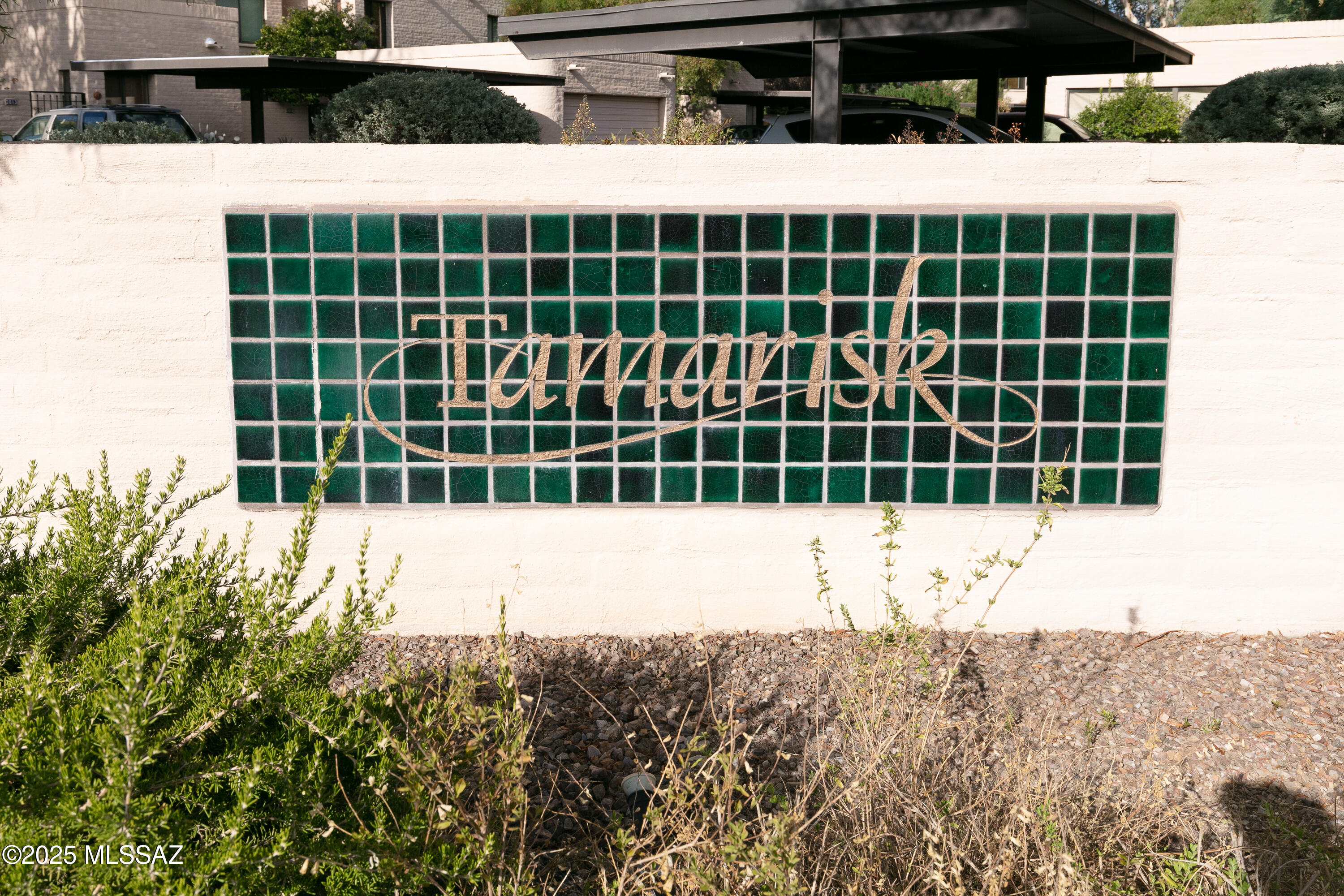 2820 E Sierra Vista Road