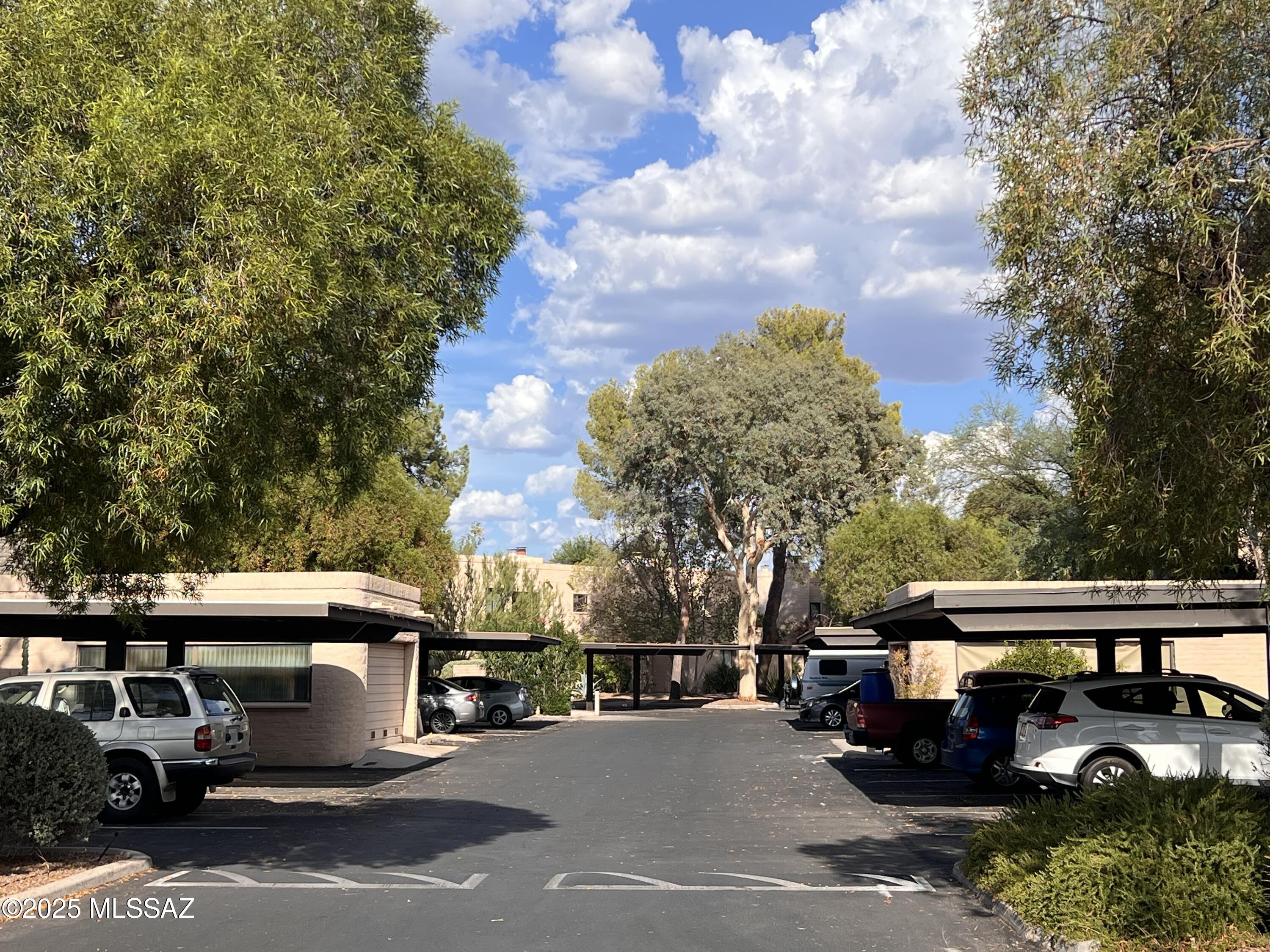 2820 E Sierra Vista Road