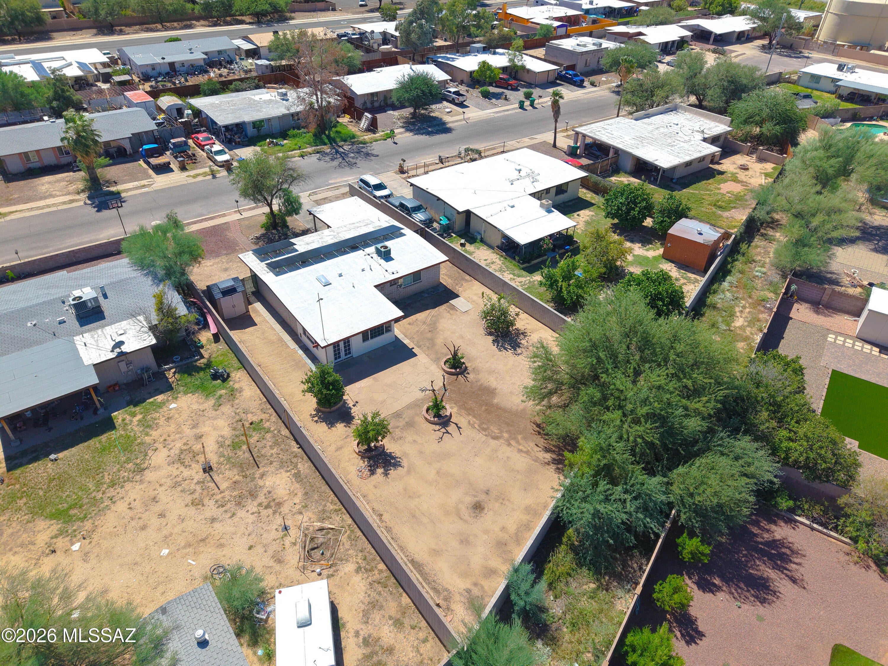 2812 W Calle Ocio