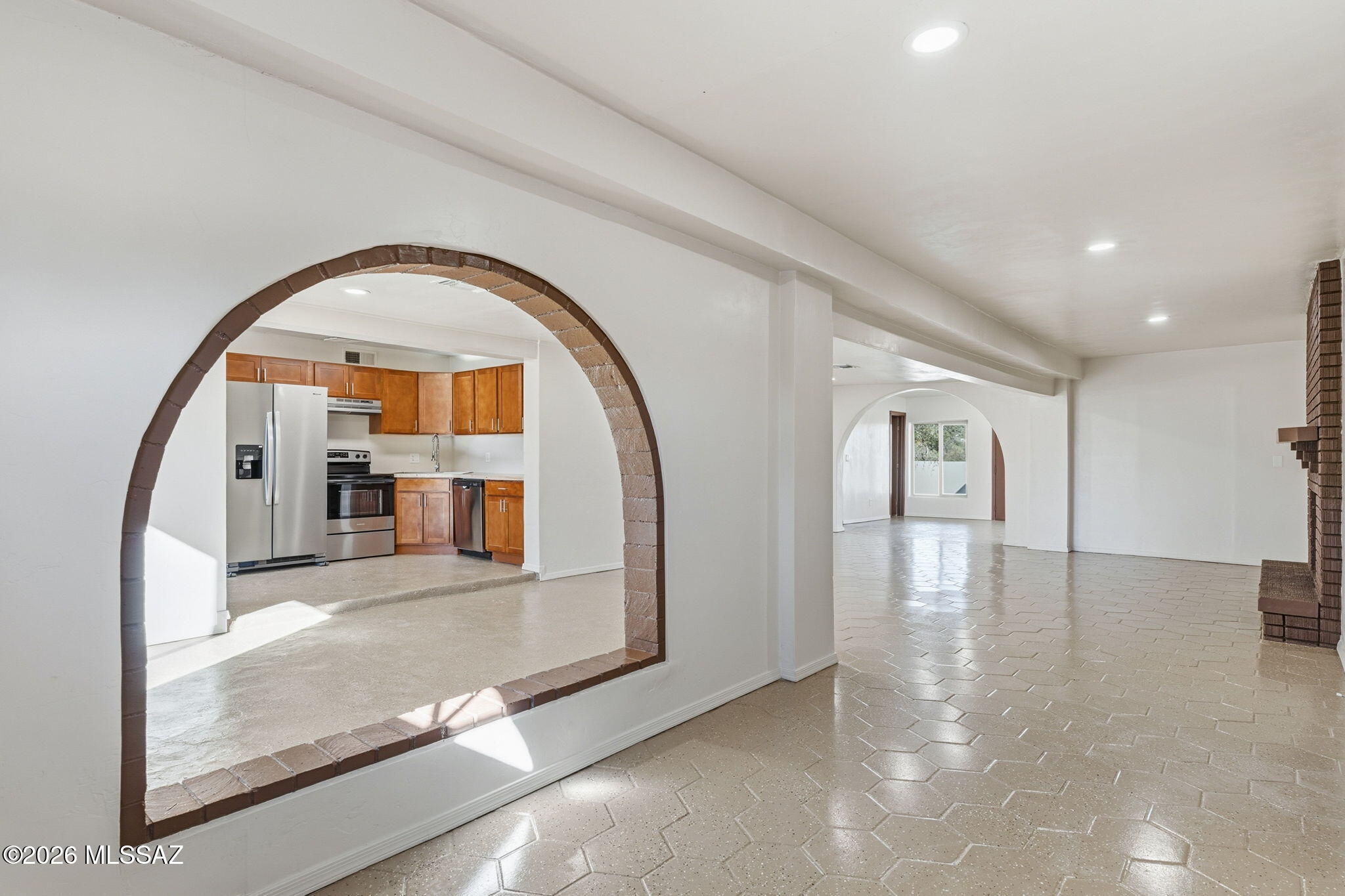 1657 W Circle B Drive