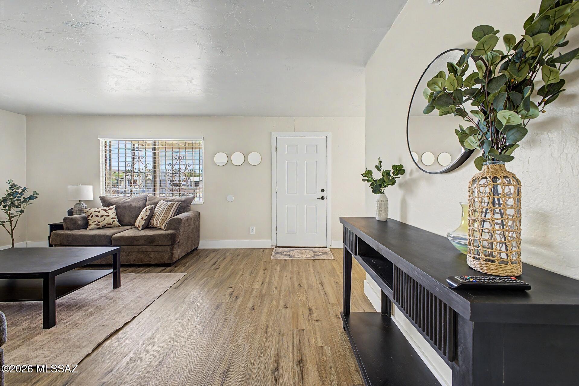 El Rio Park - Residential Income