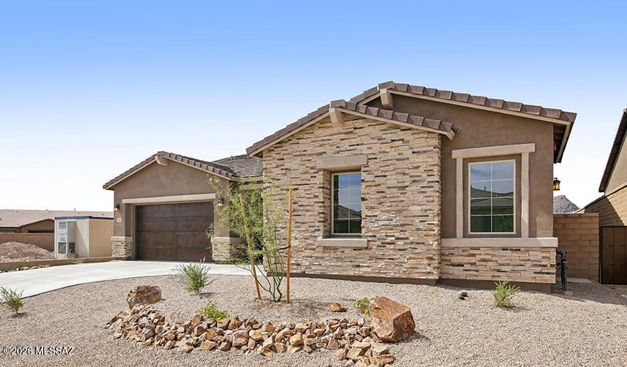 7550 W Beloperon Lane