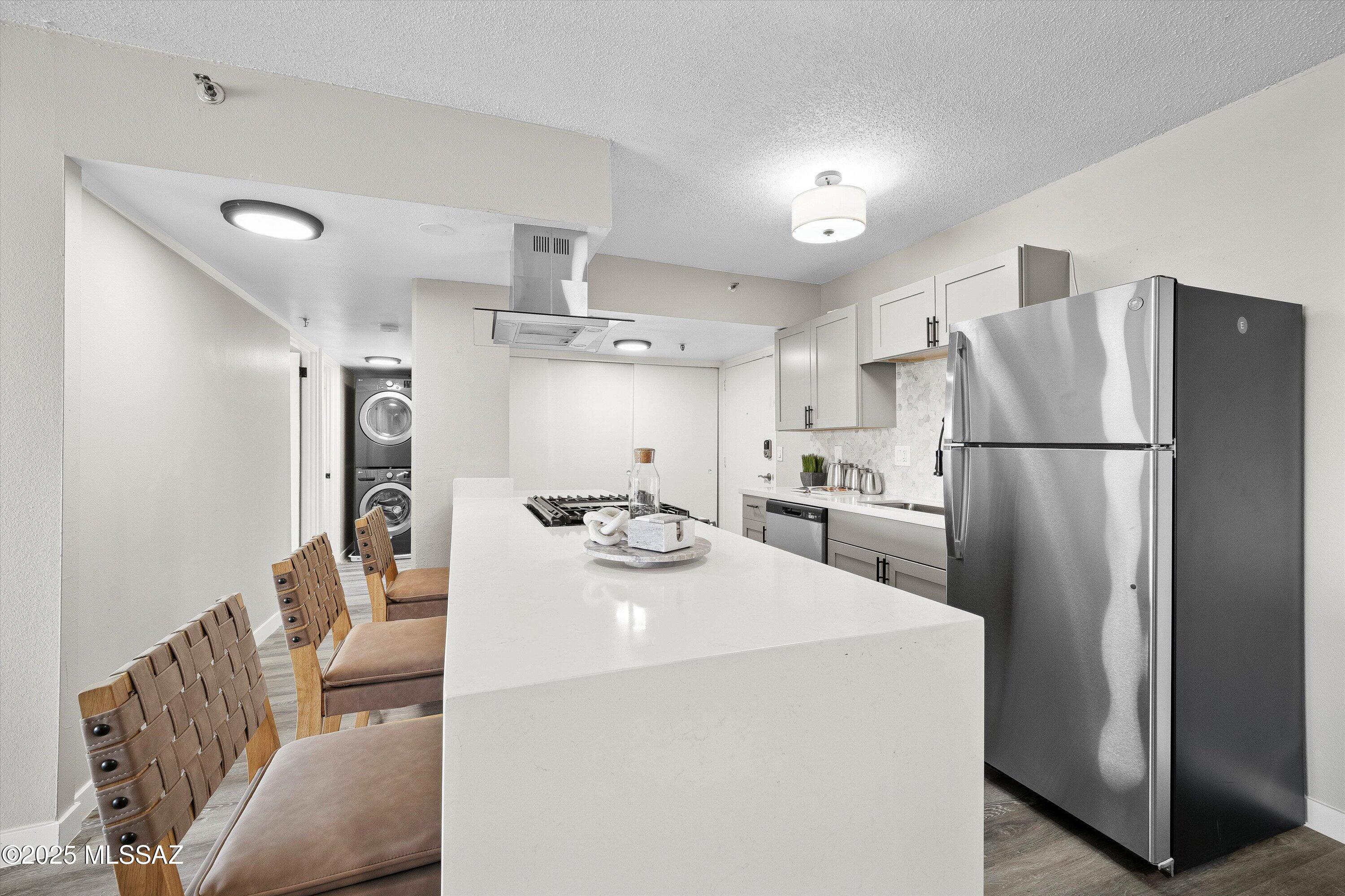 Redondo Towers Condos - Residential