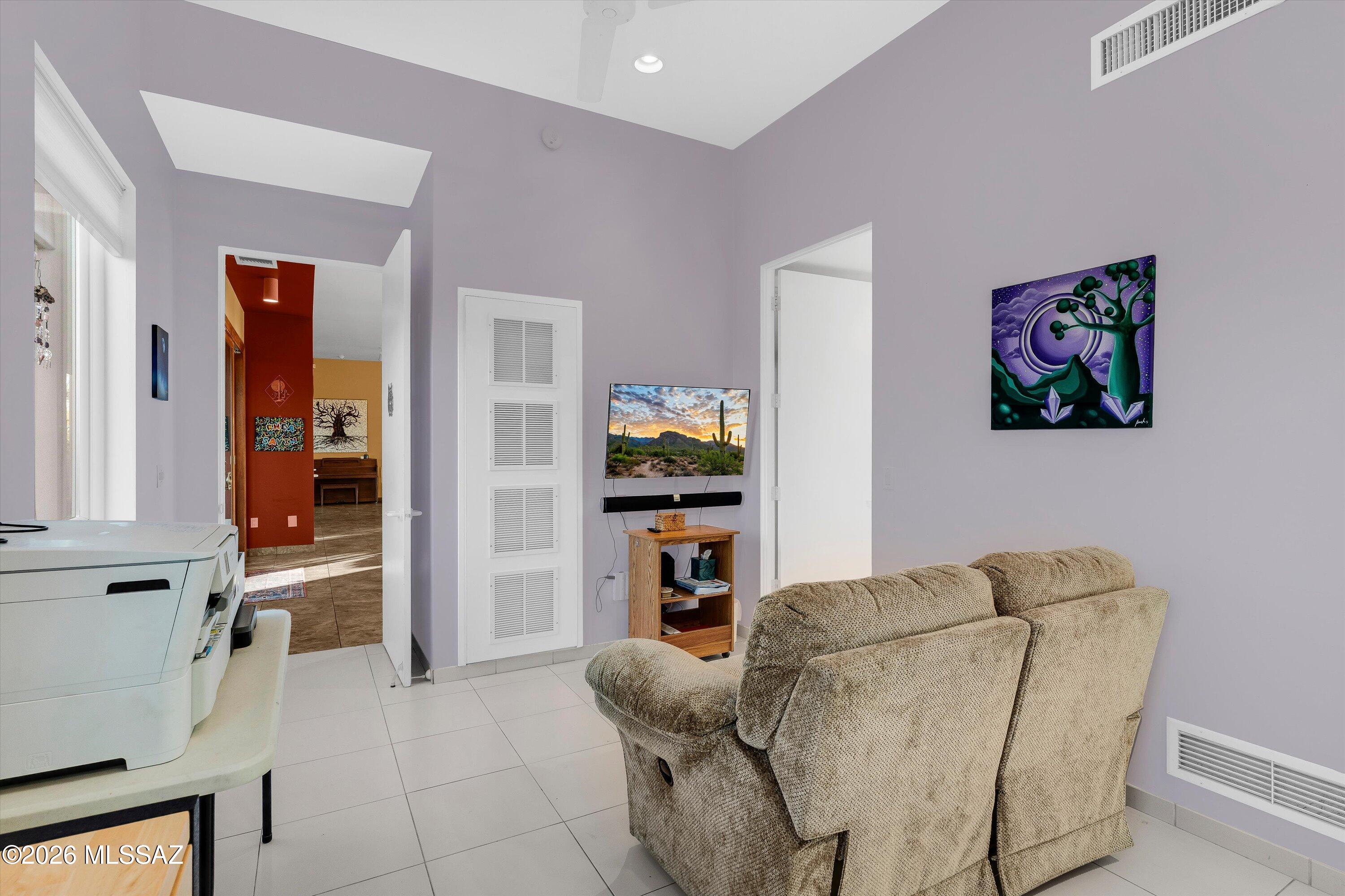 Coyote Creek (1-395) - Residential