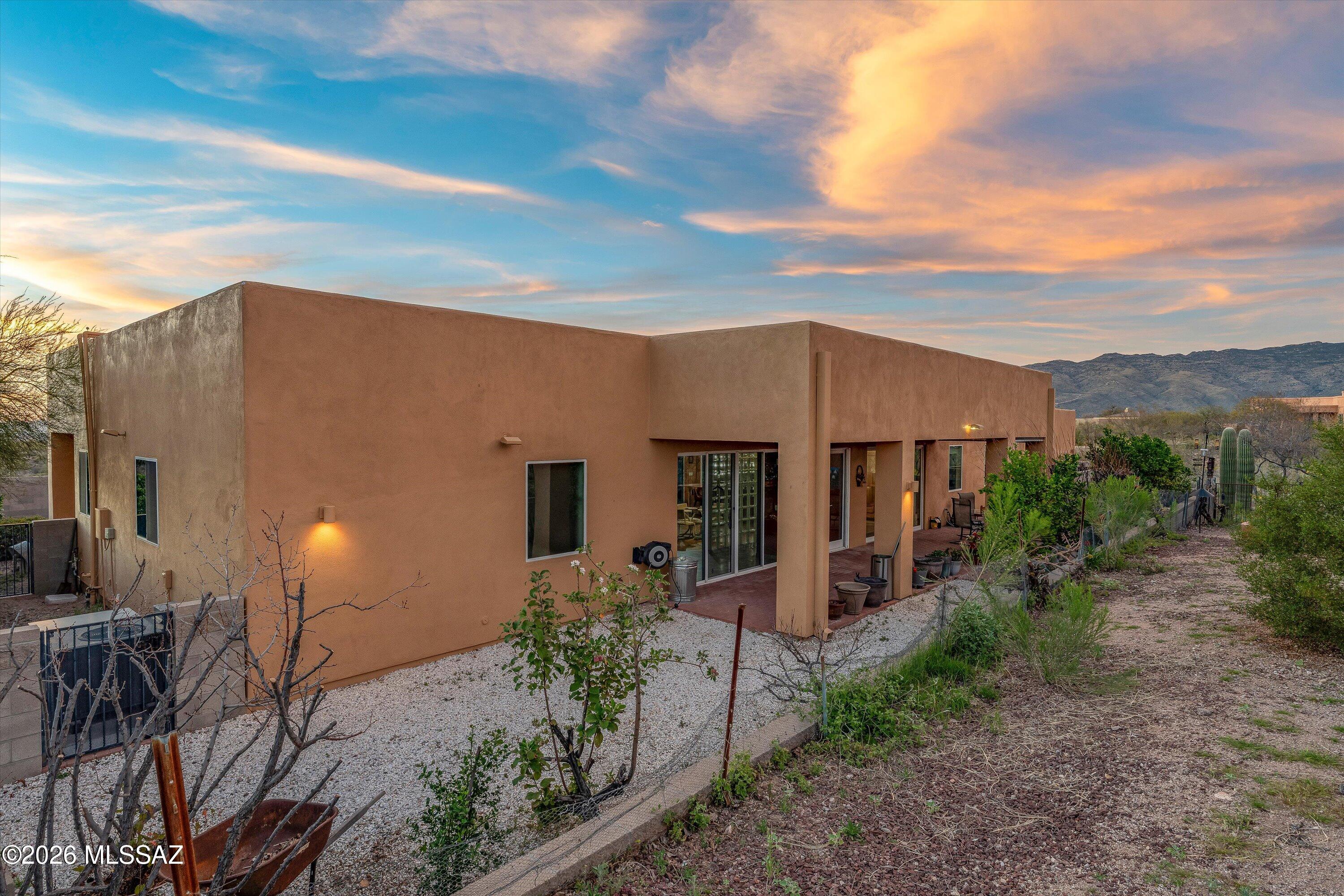 Coyote Creek (1-395) - Residential