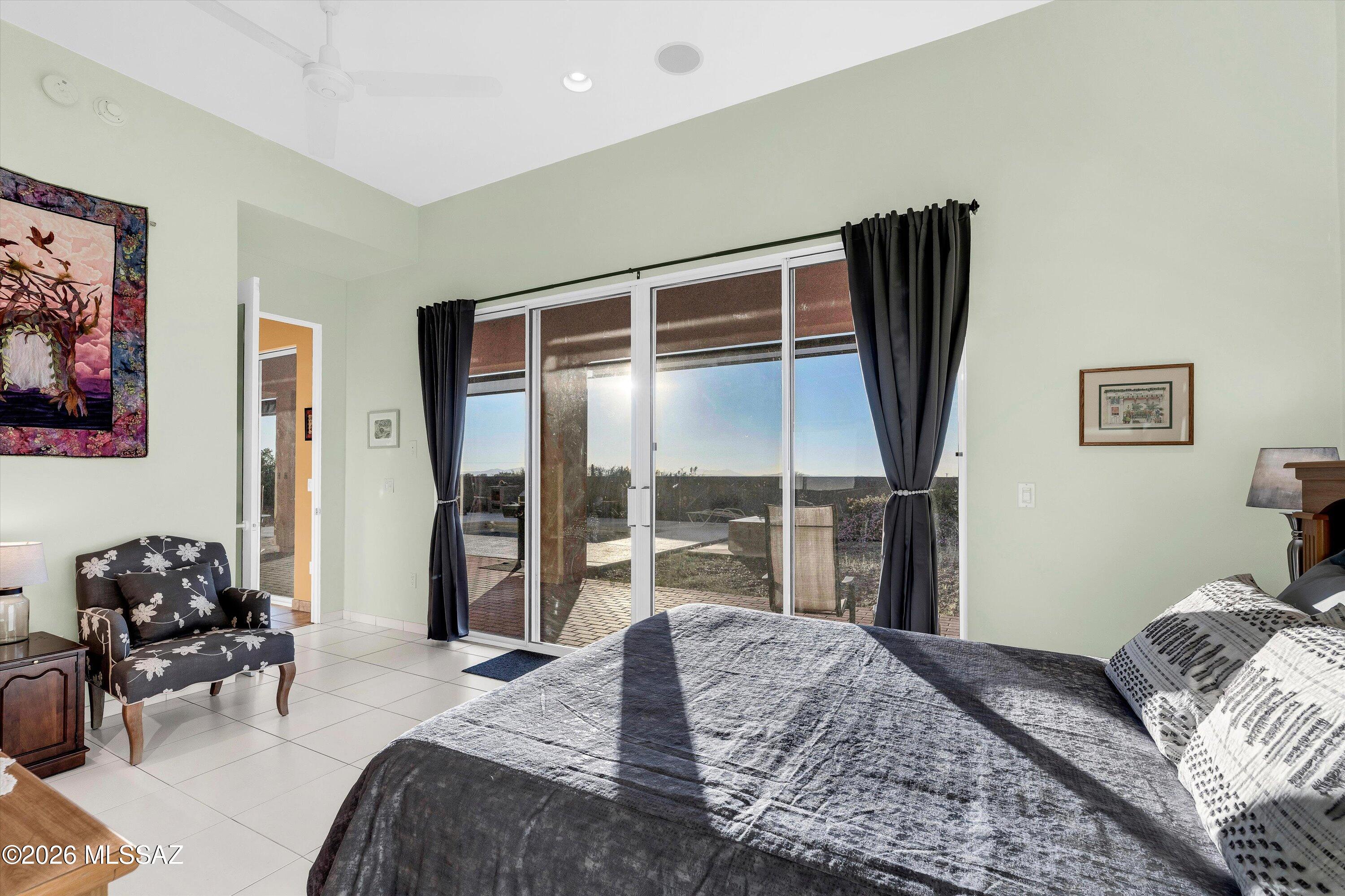 Coyote Creek (1-395) - Residential