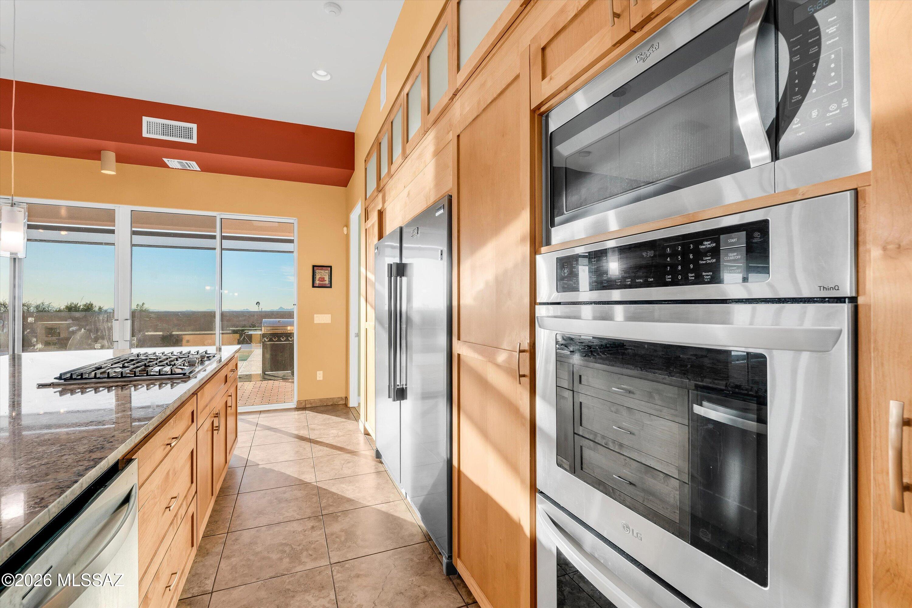 Coyote Creek (1-395) - Residential