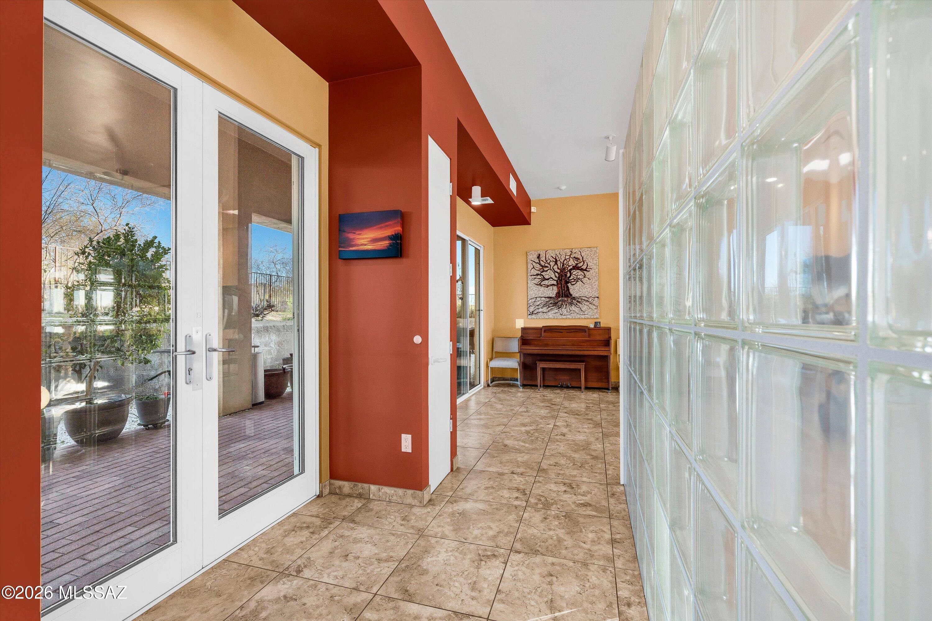 Coyote Creek (1-395) - Residential