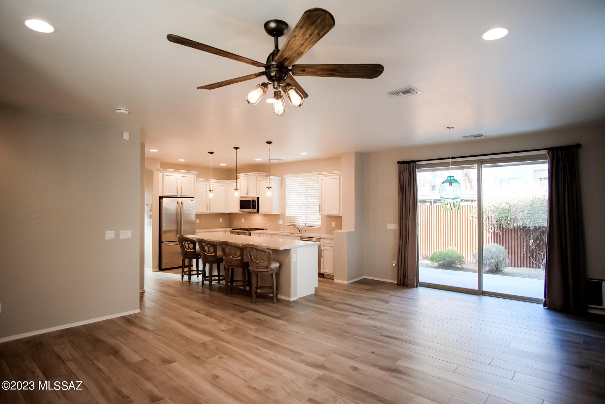 Alamo Crossing - Residential Lease