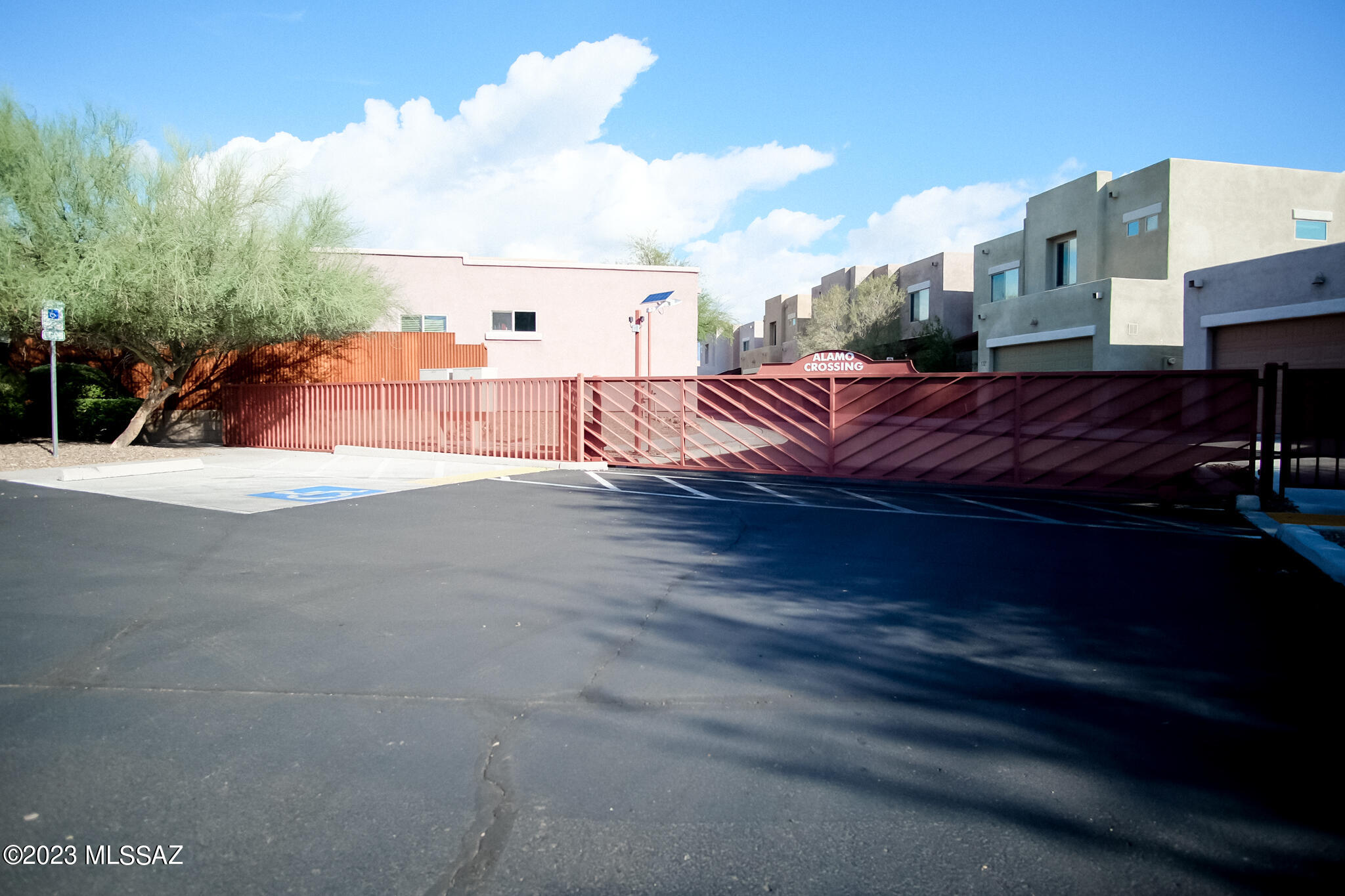 Alamo Crossing - Residential Lease