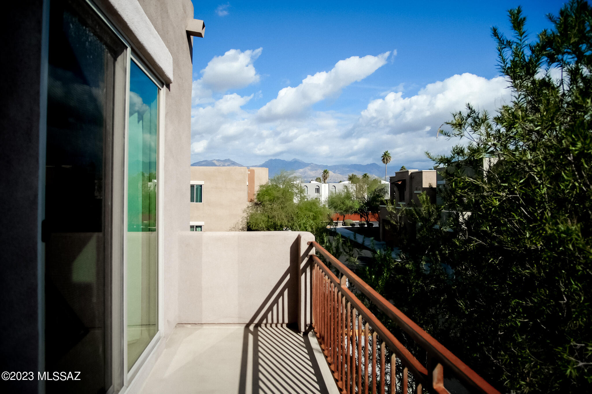 Alamo Crossing - Residential Lease