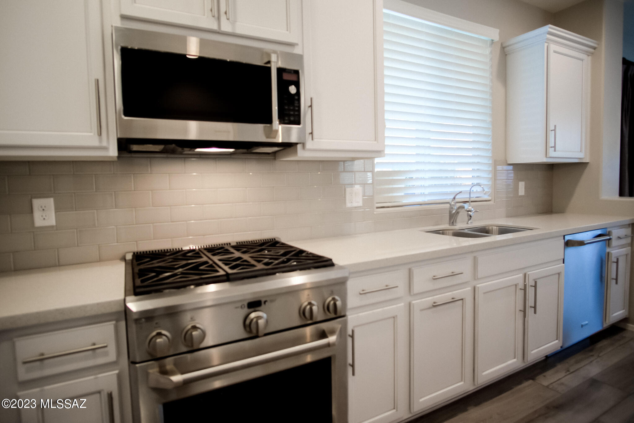 Alamo Crossing - Residential Lease