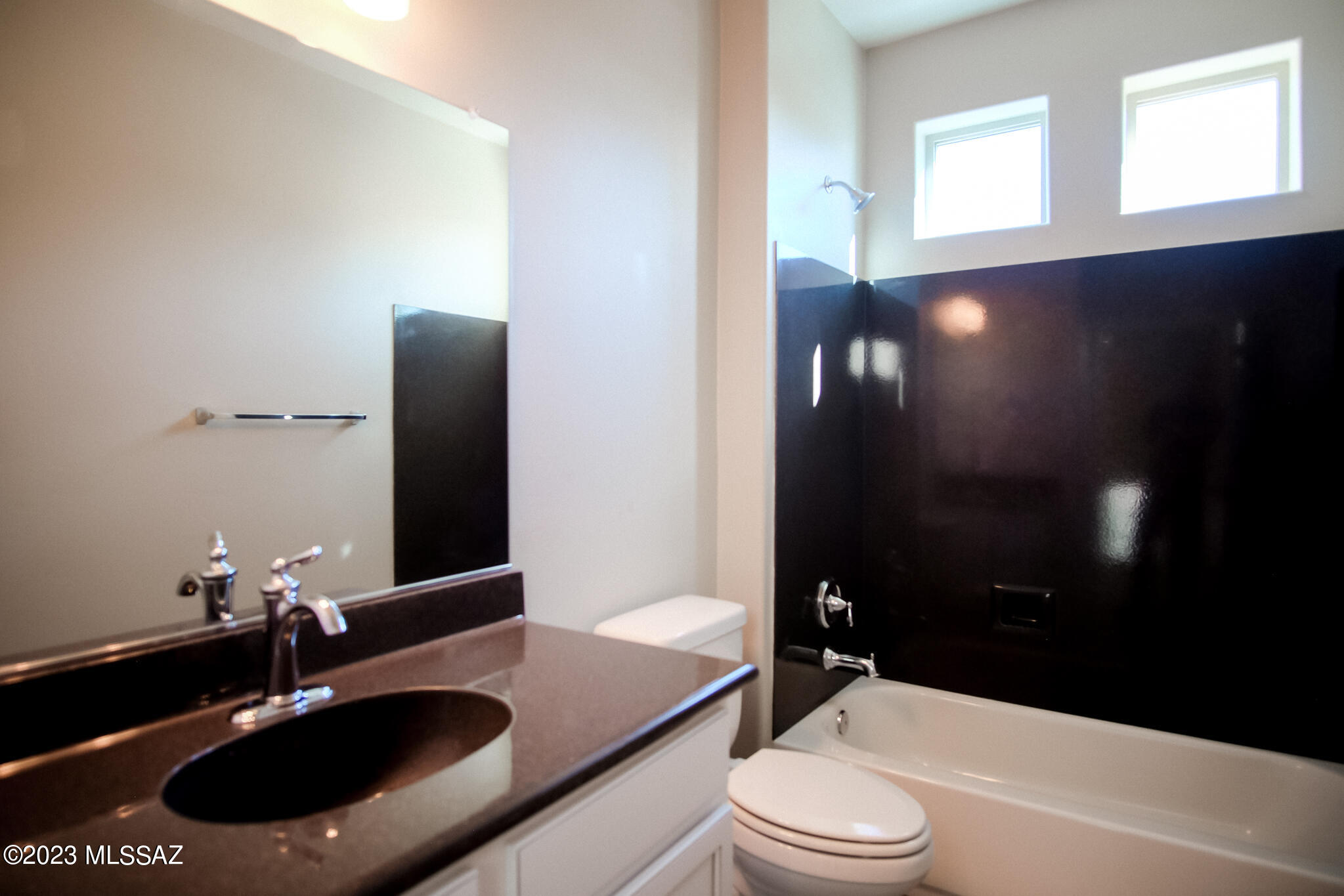 Alamo Crossing - Residential Lease