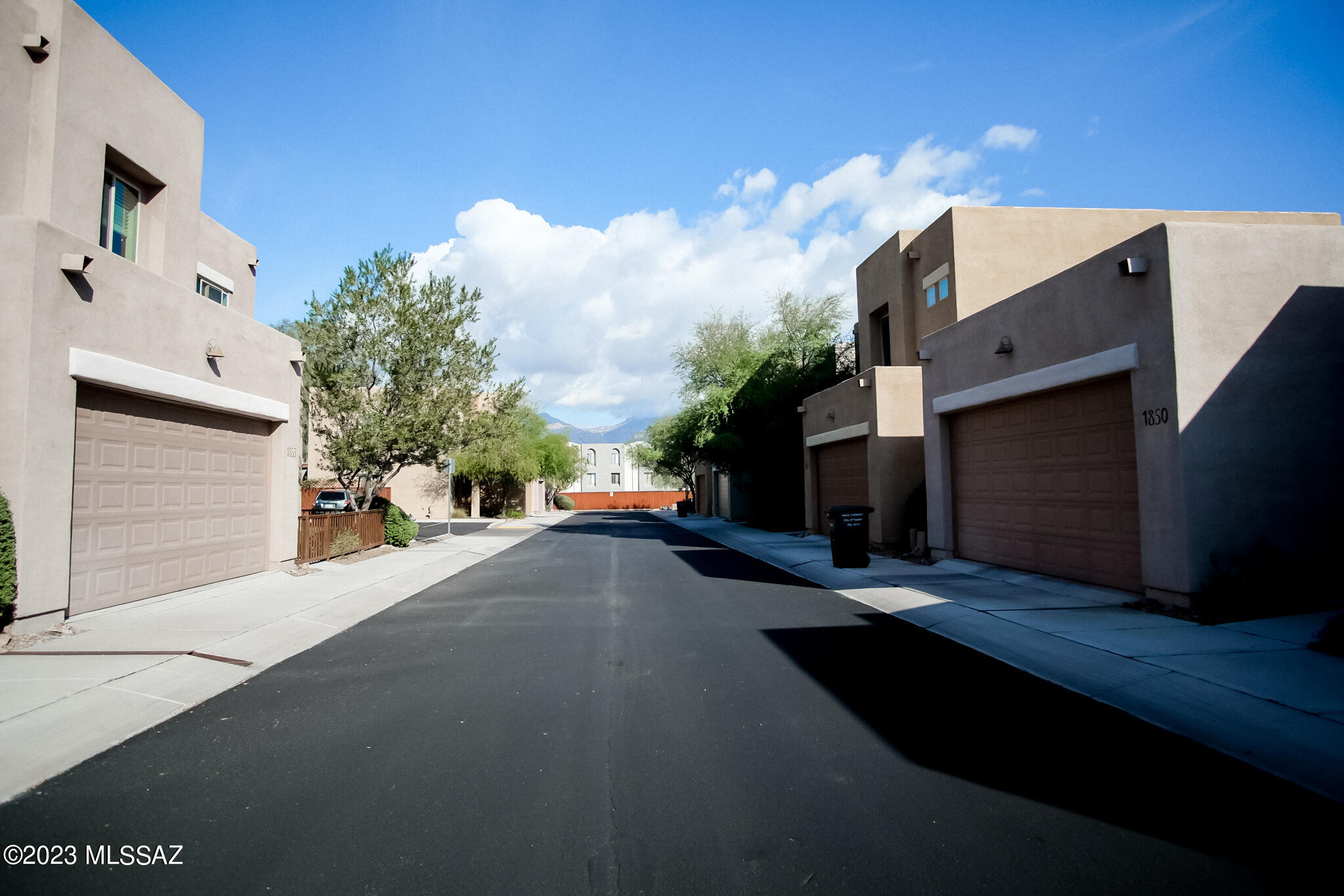 Alamo Crossing - Residential Lease