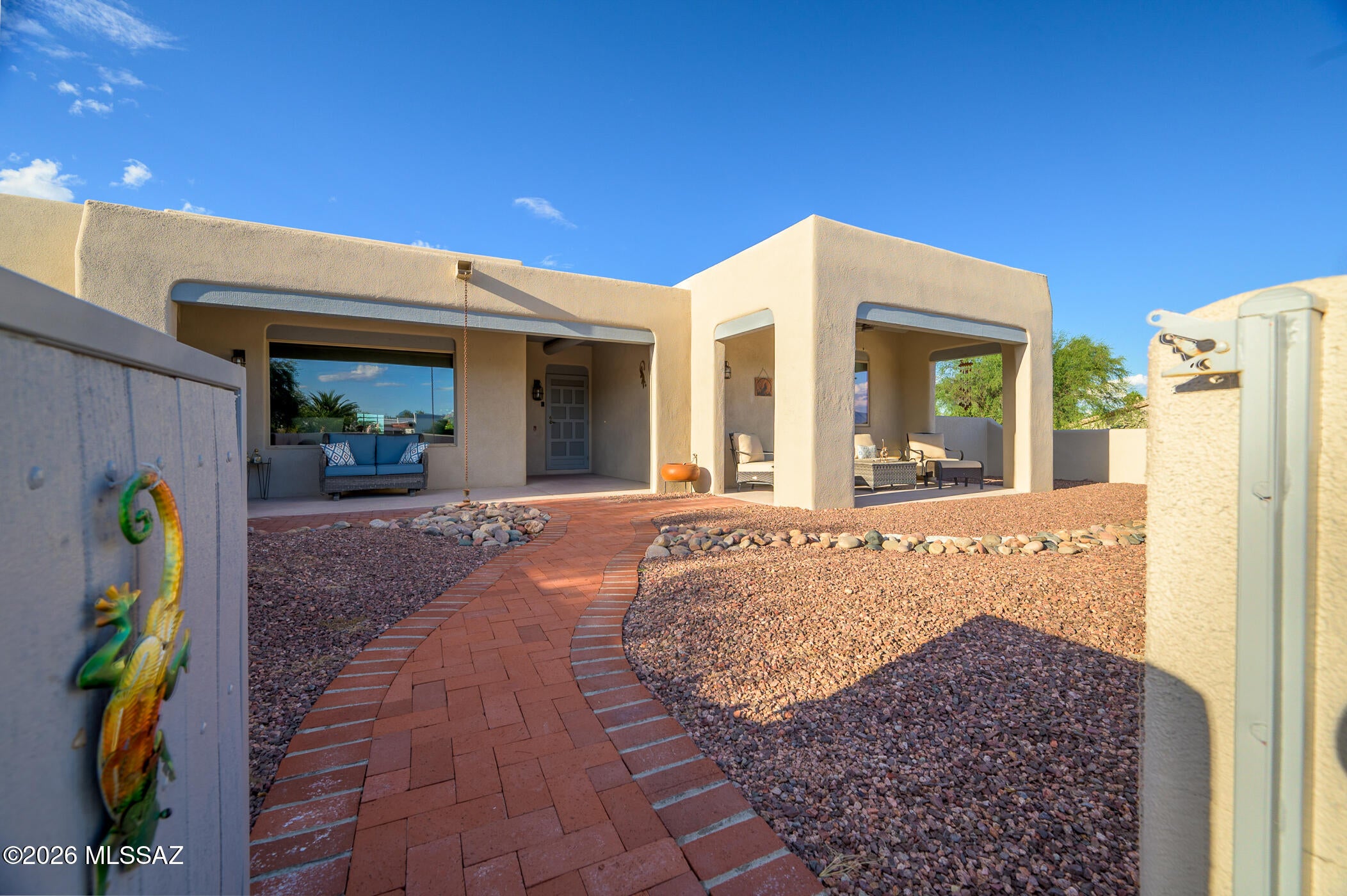 260 W Paseo Del Chino