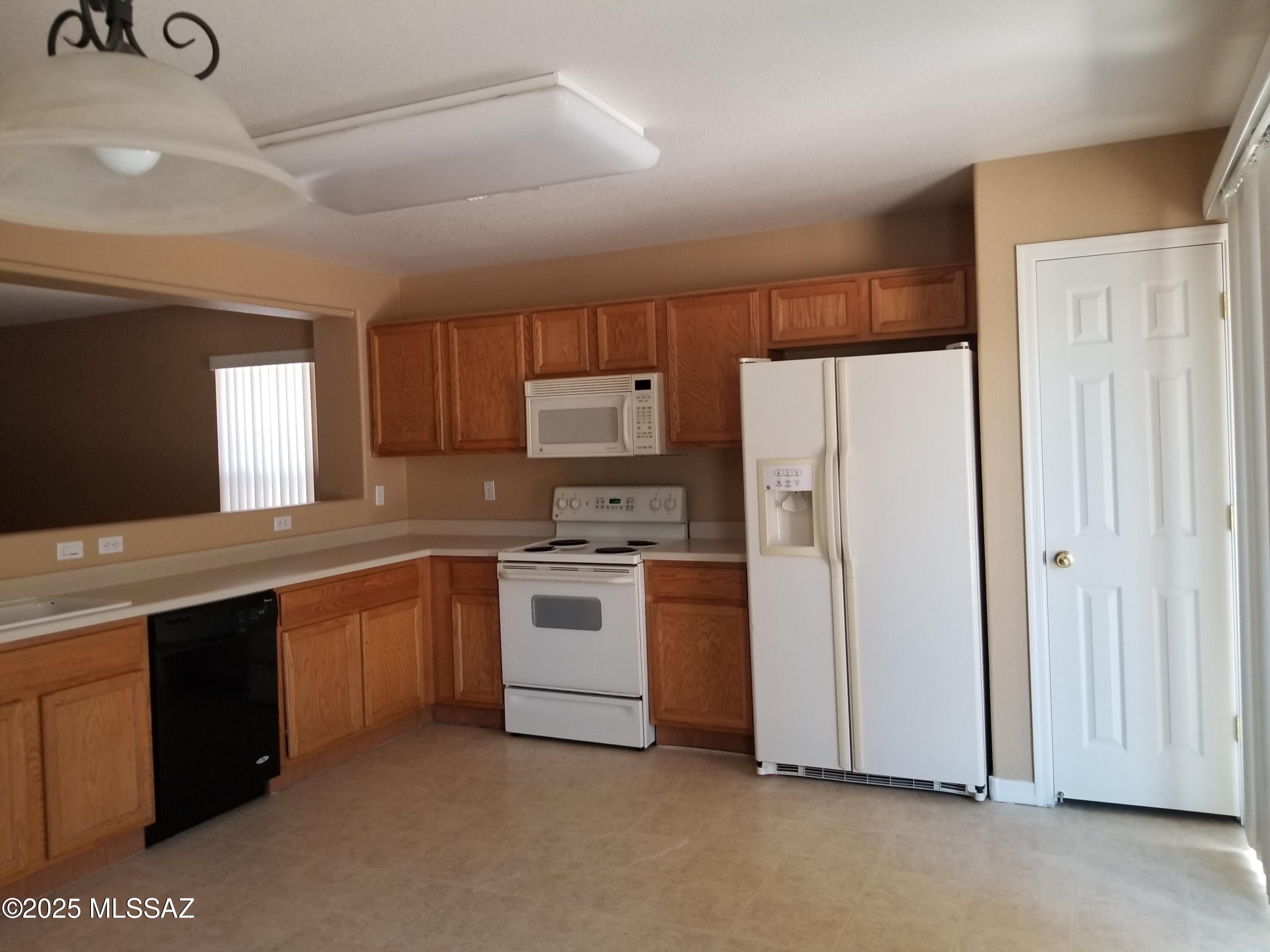 Presidio De La Tierra - Residential Lease