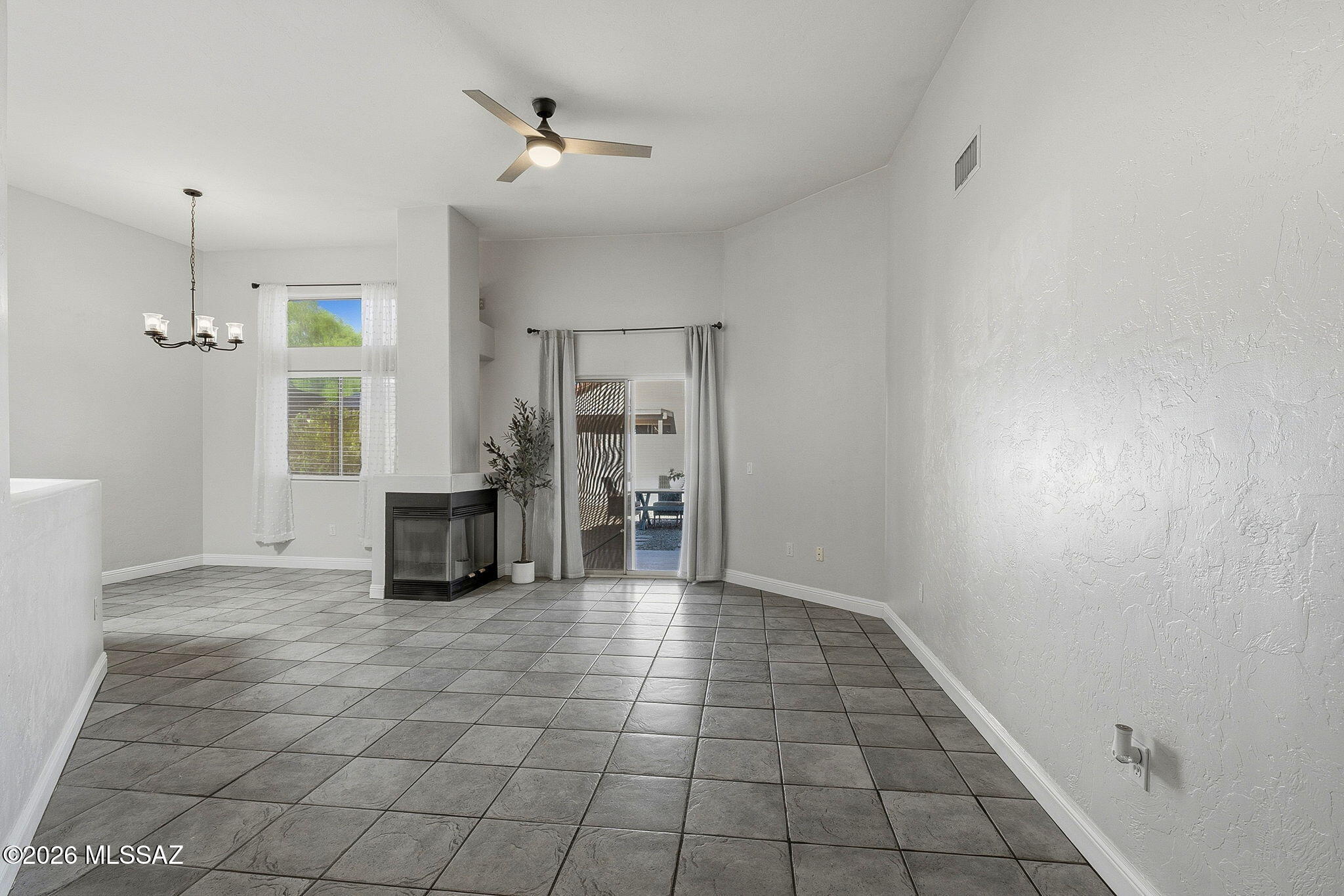 11731 N Copper Creek Drive