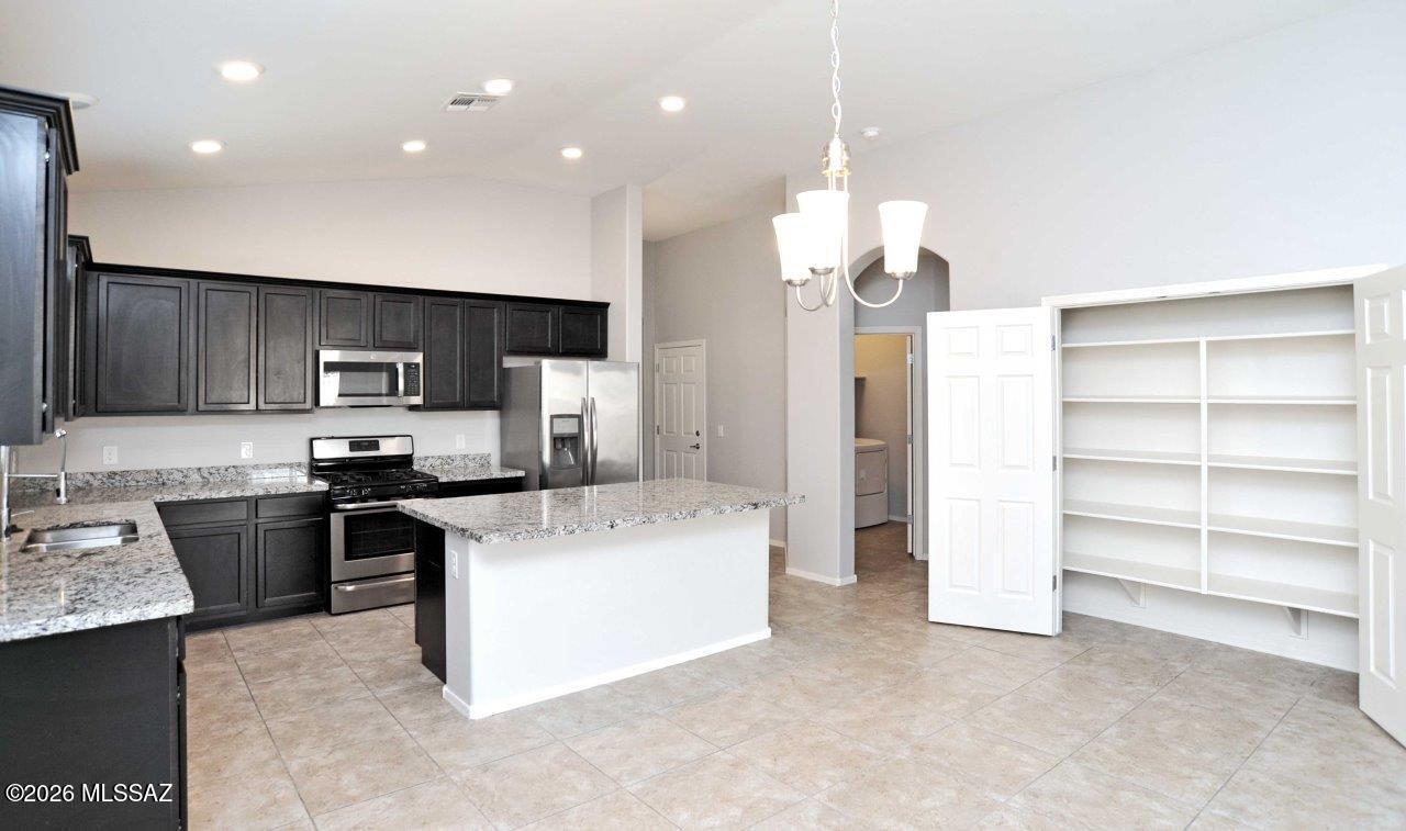 Saguaro Bloom Block 3 - Residential