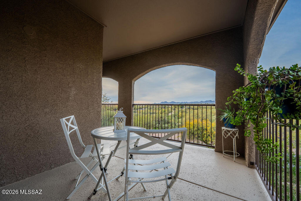The Boulders at La Reserve Condominiums - Residential