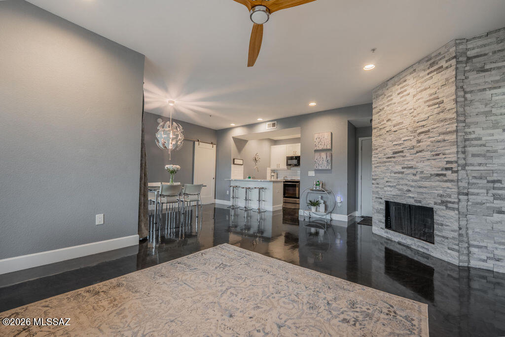 The Boulders at La Reserve Condominiums - Residential