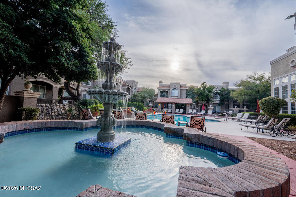 The Boulders at La Reserve Condominiums - Residential