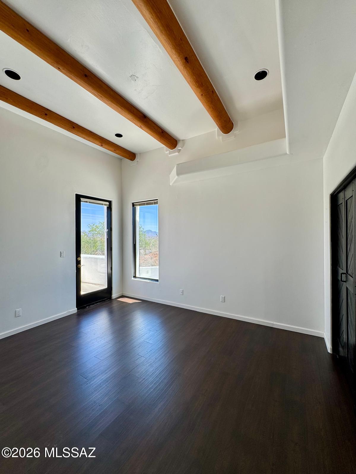 Mariposa Hills - Residential