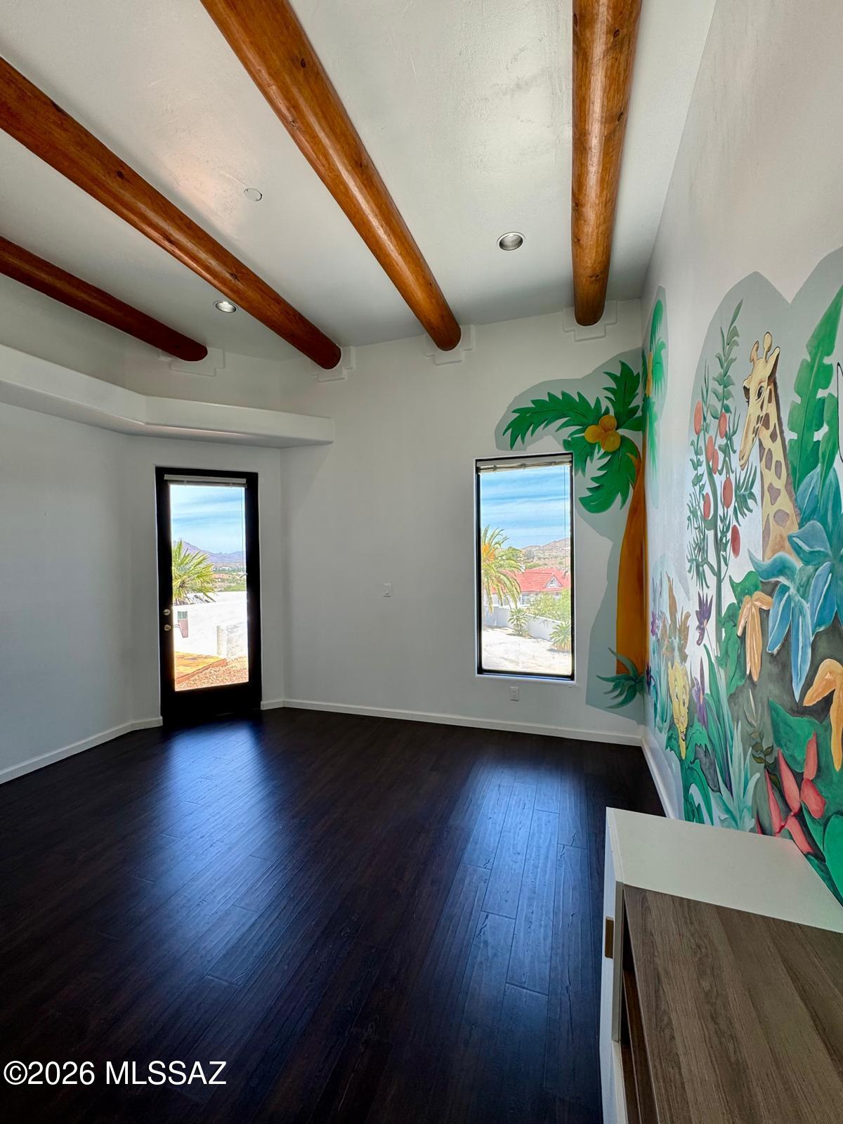Mariposa Hills - Residential