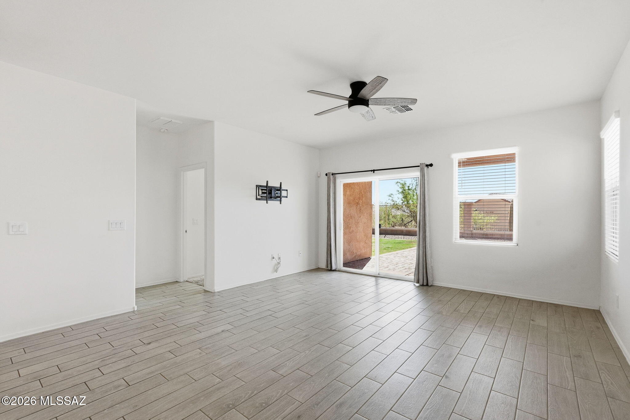 947 S Paseo Las Vigas