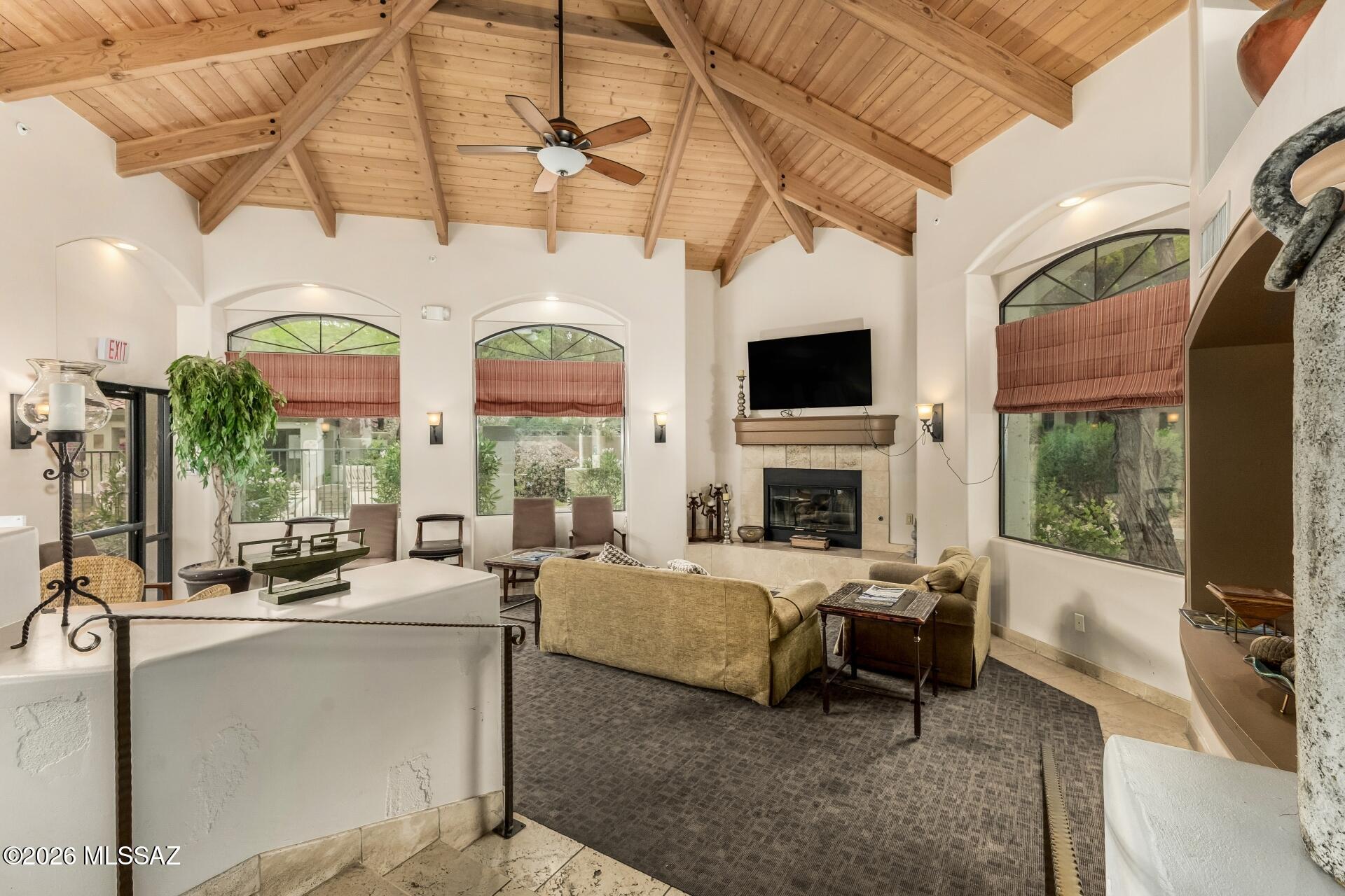 Veranda at Ventana Condominiums - Residential