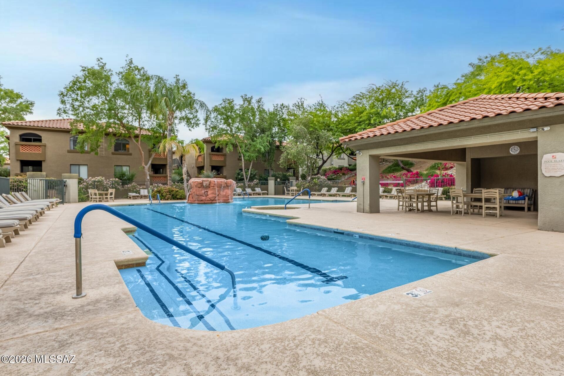 Veranda at Ventana Condominiums - Residential