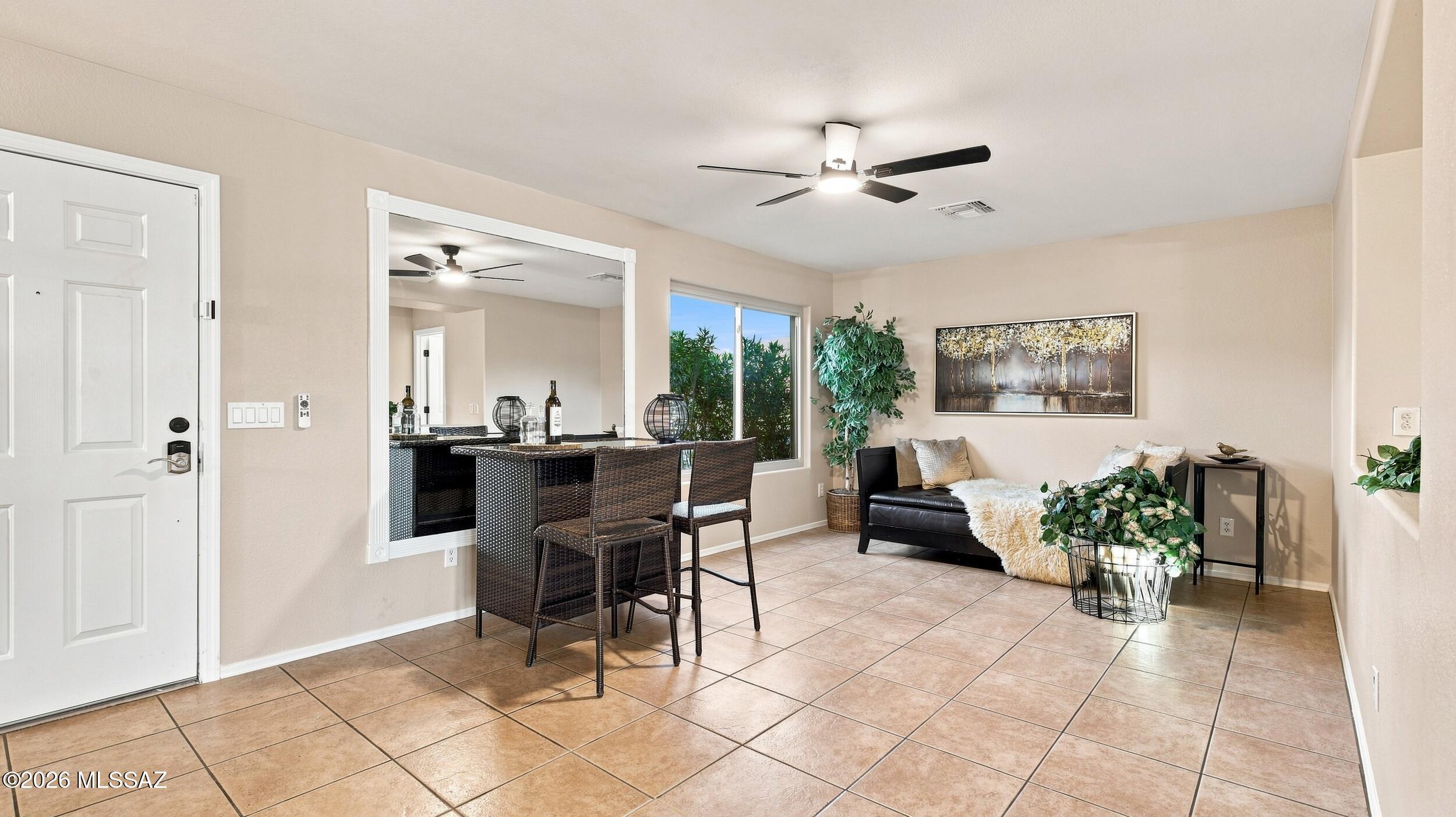 2571 W Calle Senor Manuel