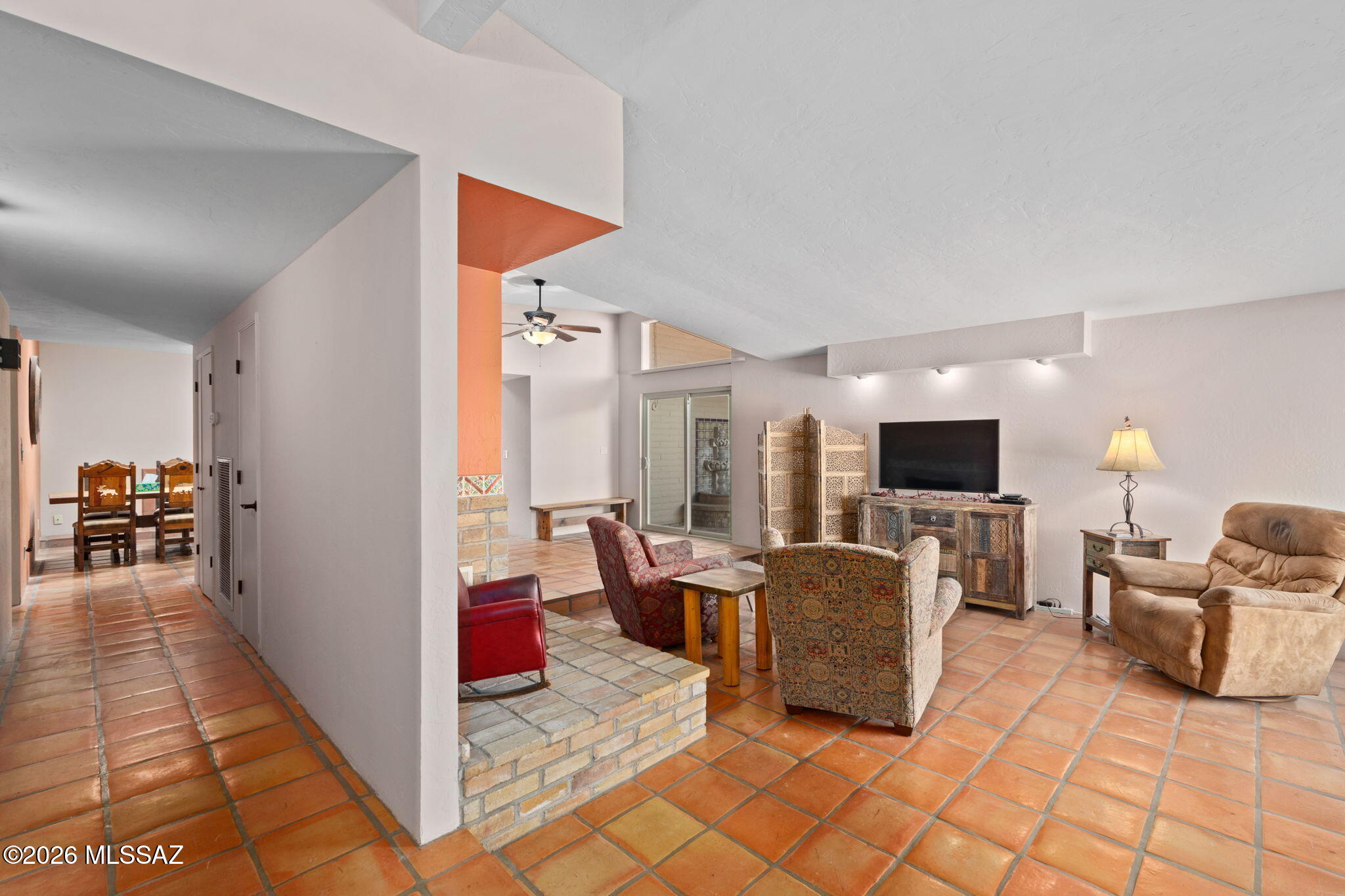 1641 W Chapala Drive