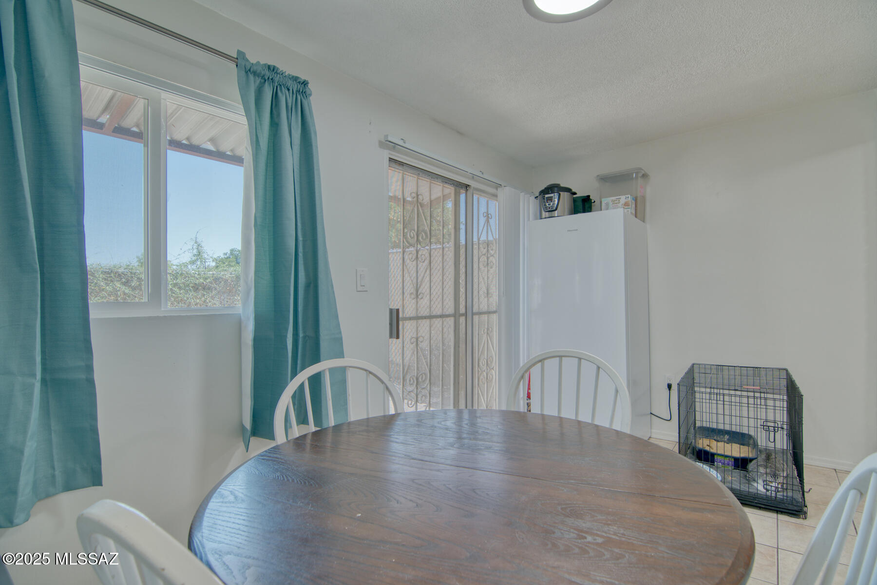 1456 W Knox Street