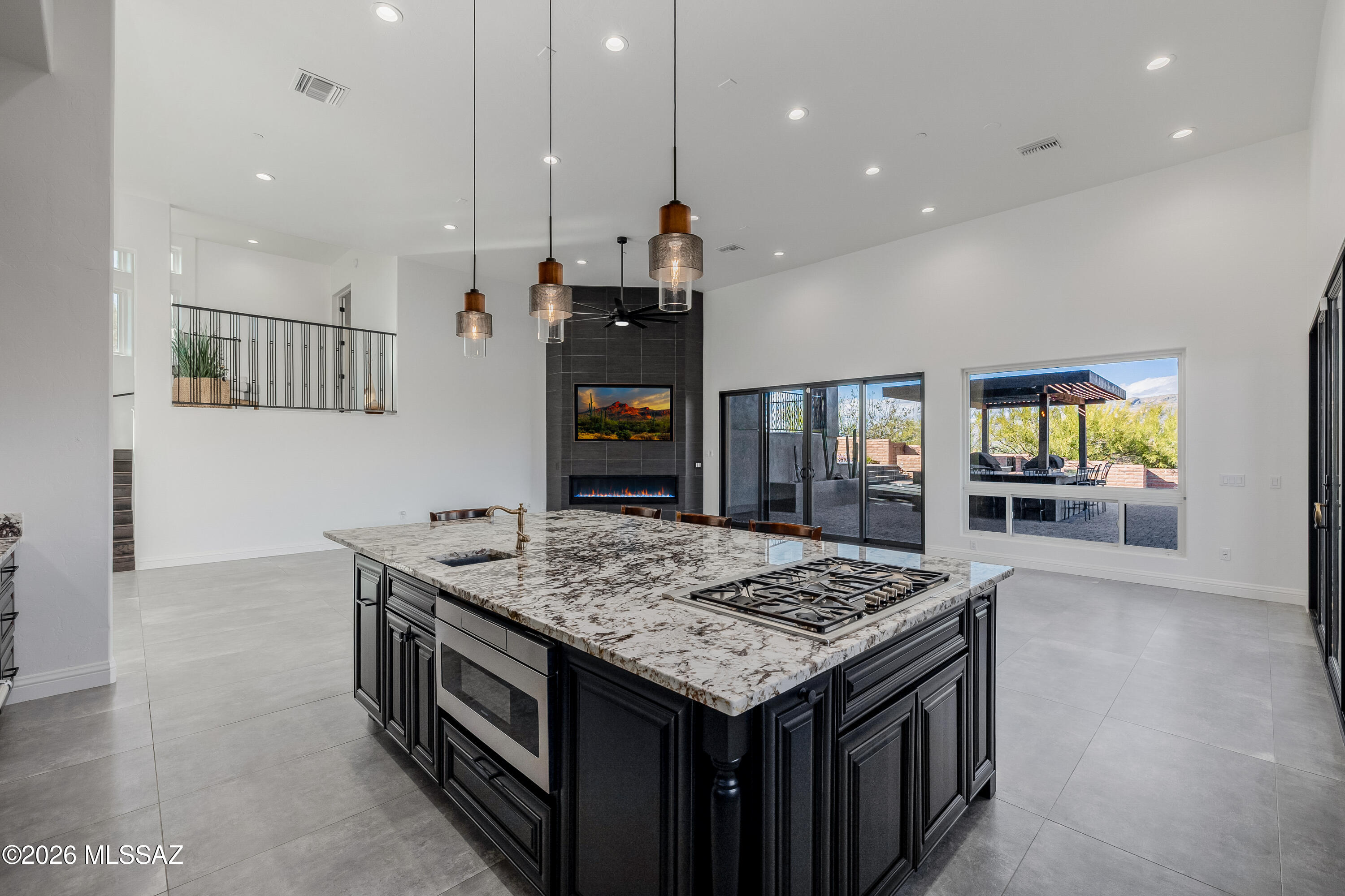 Coyote Creek (1-395) - Residential