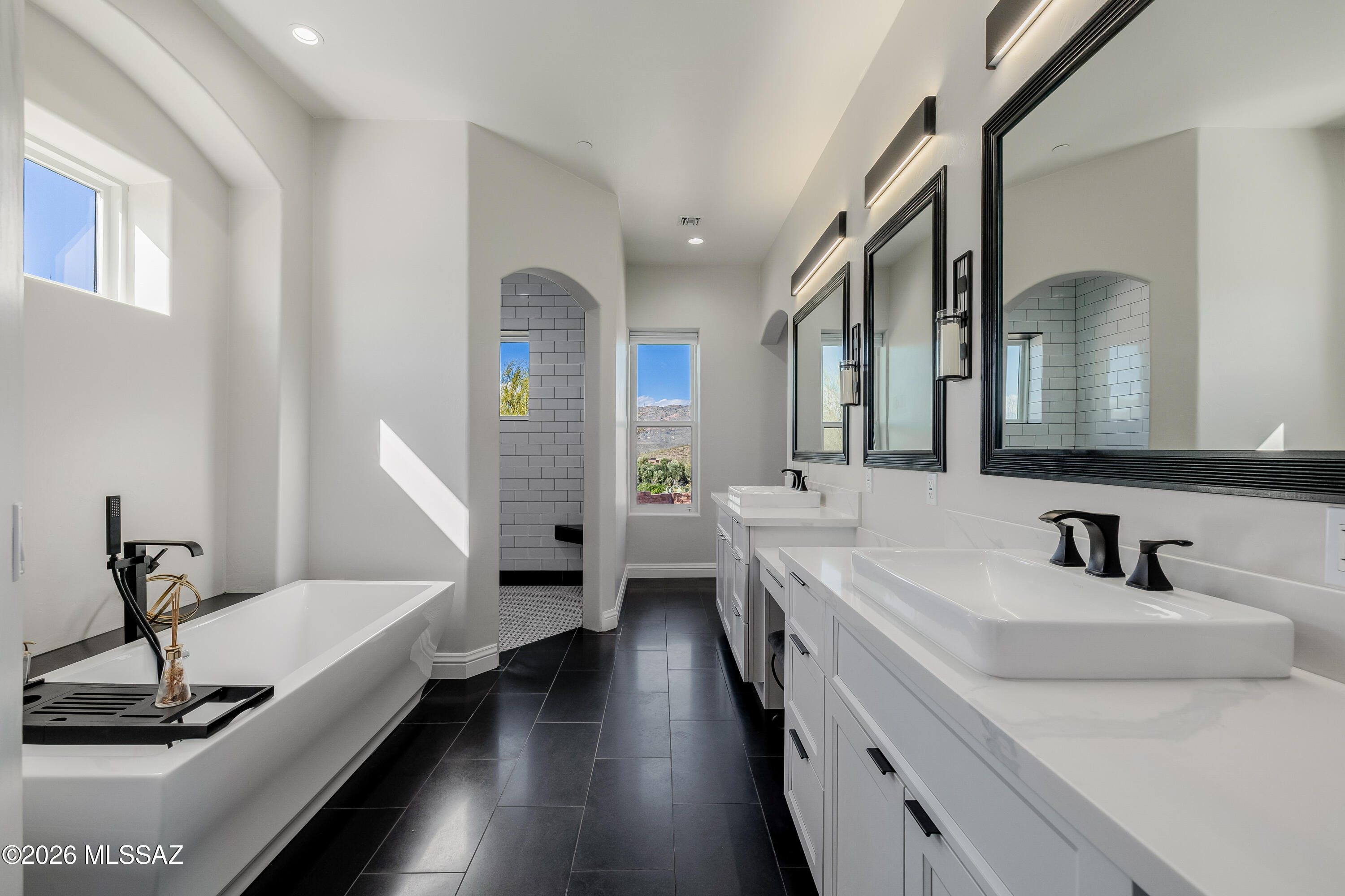 Coyote Creek (1-395) - Residential