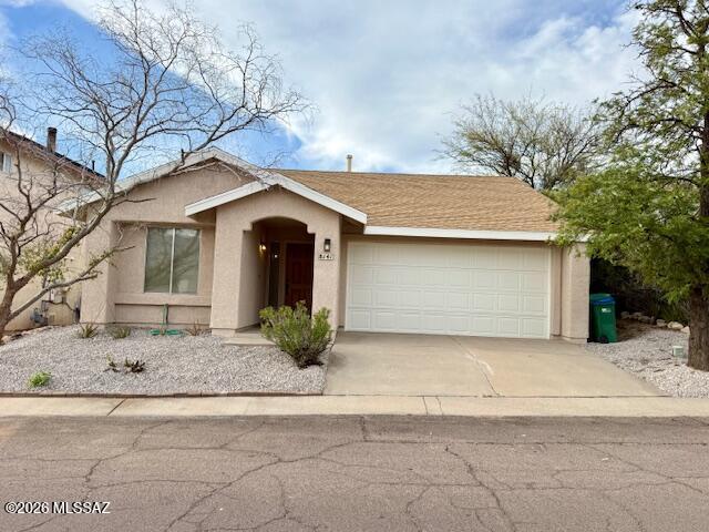 8141 N Streamside Avenue