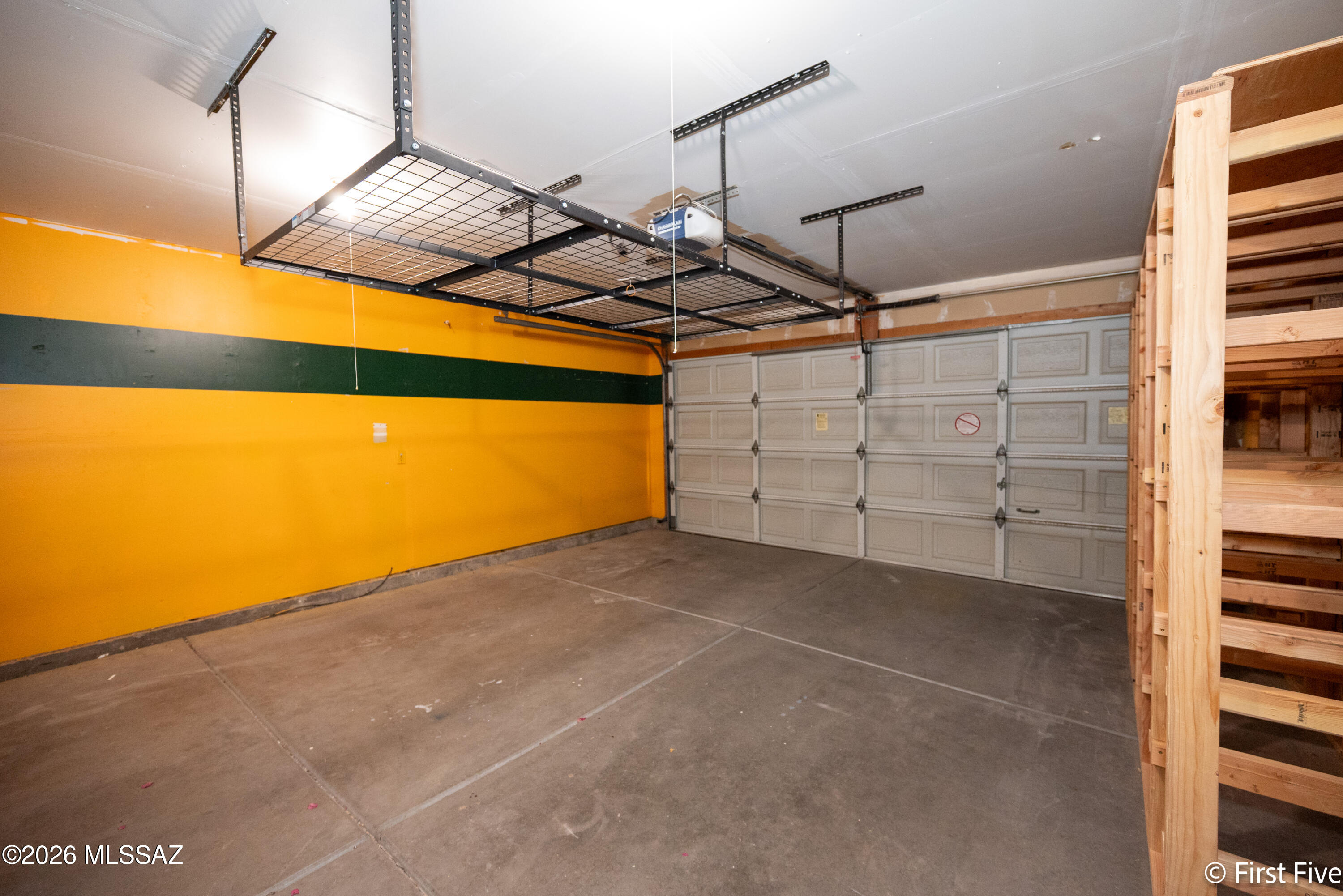 Countryside Terrace (240-398) - Residential Lease