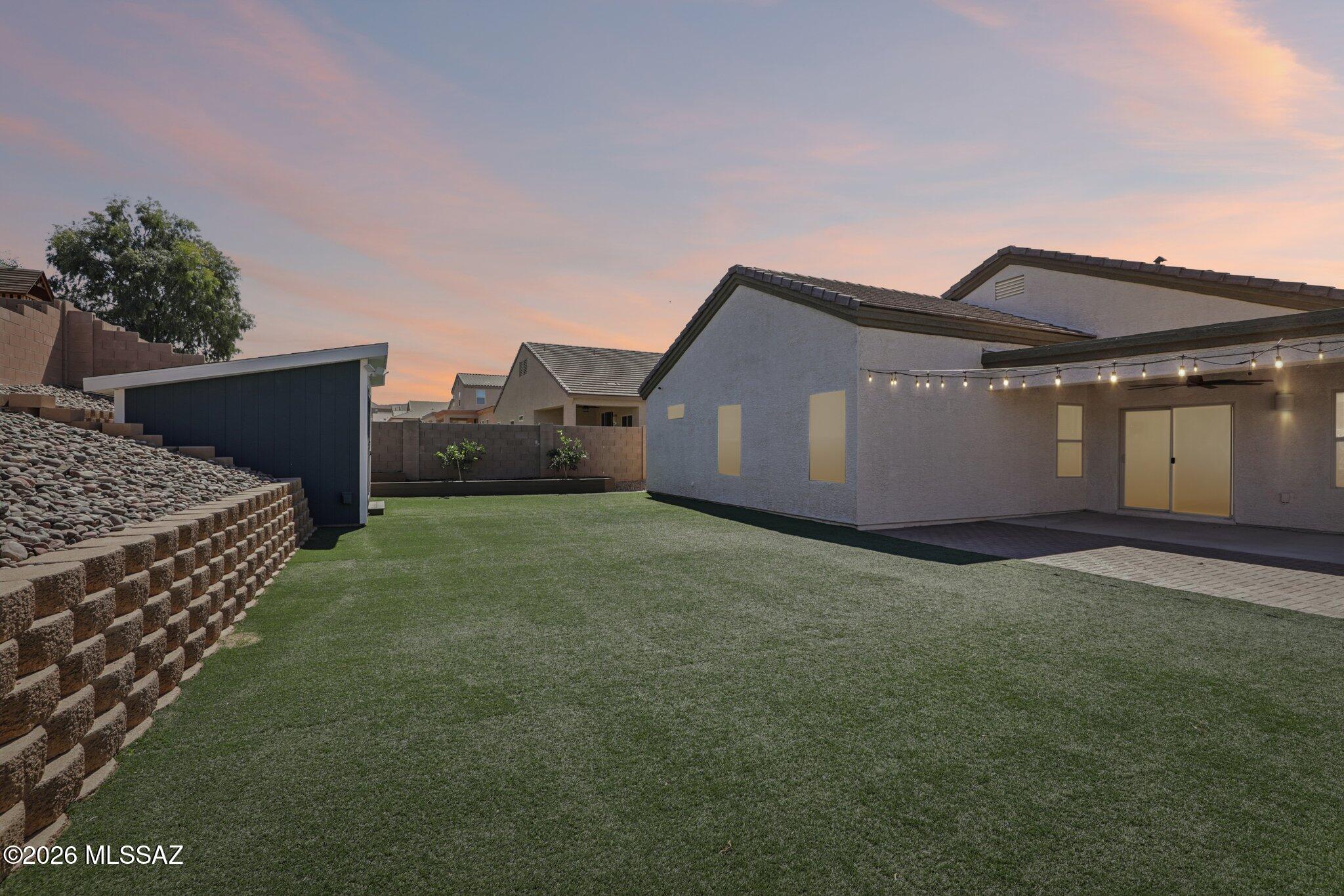 264 W Sg Posey Street