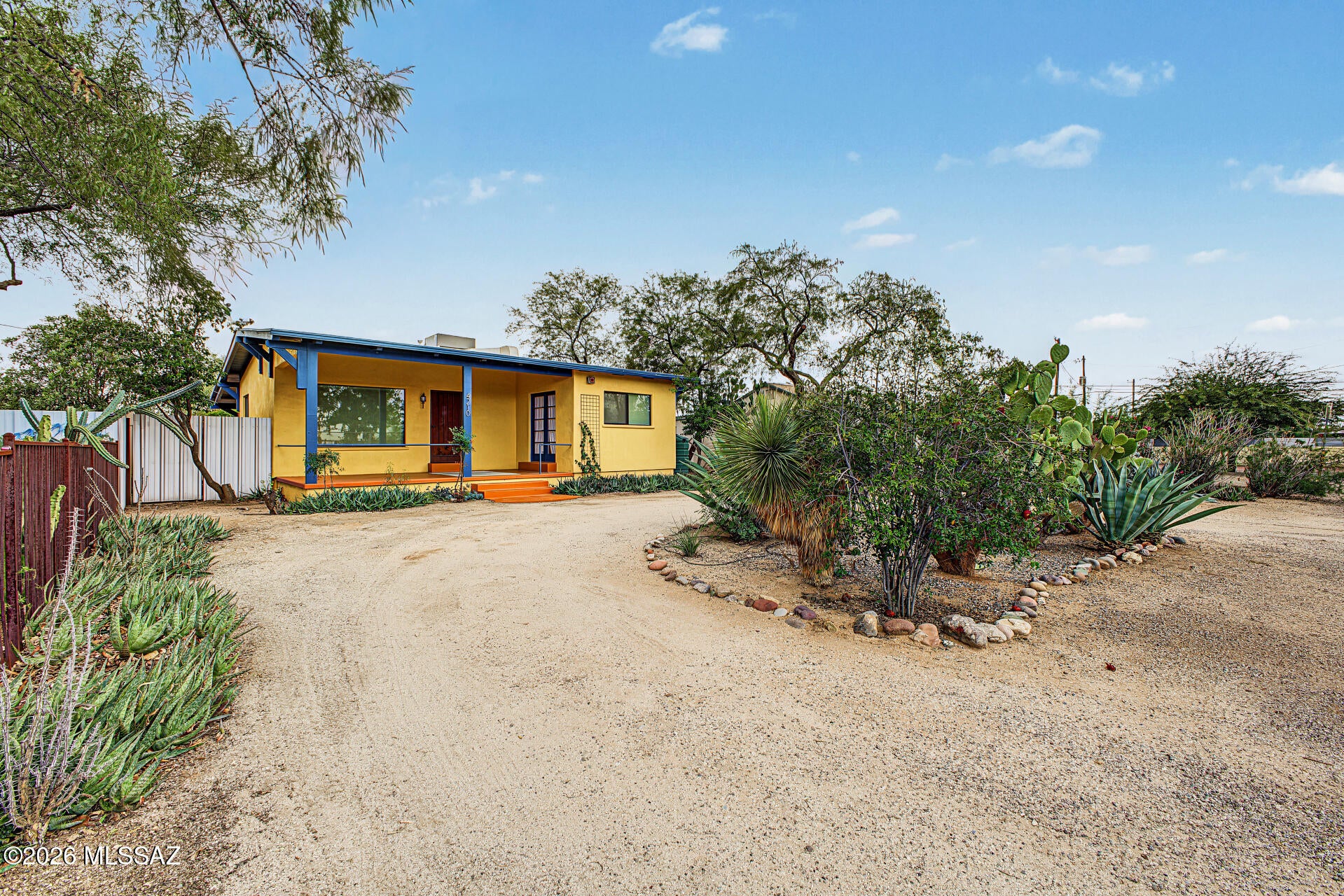 4210 E Marion Trail