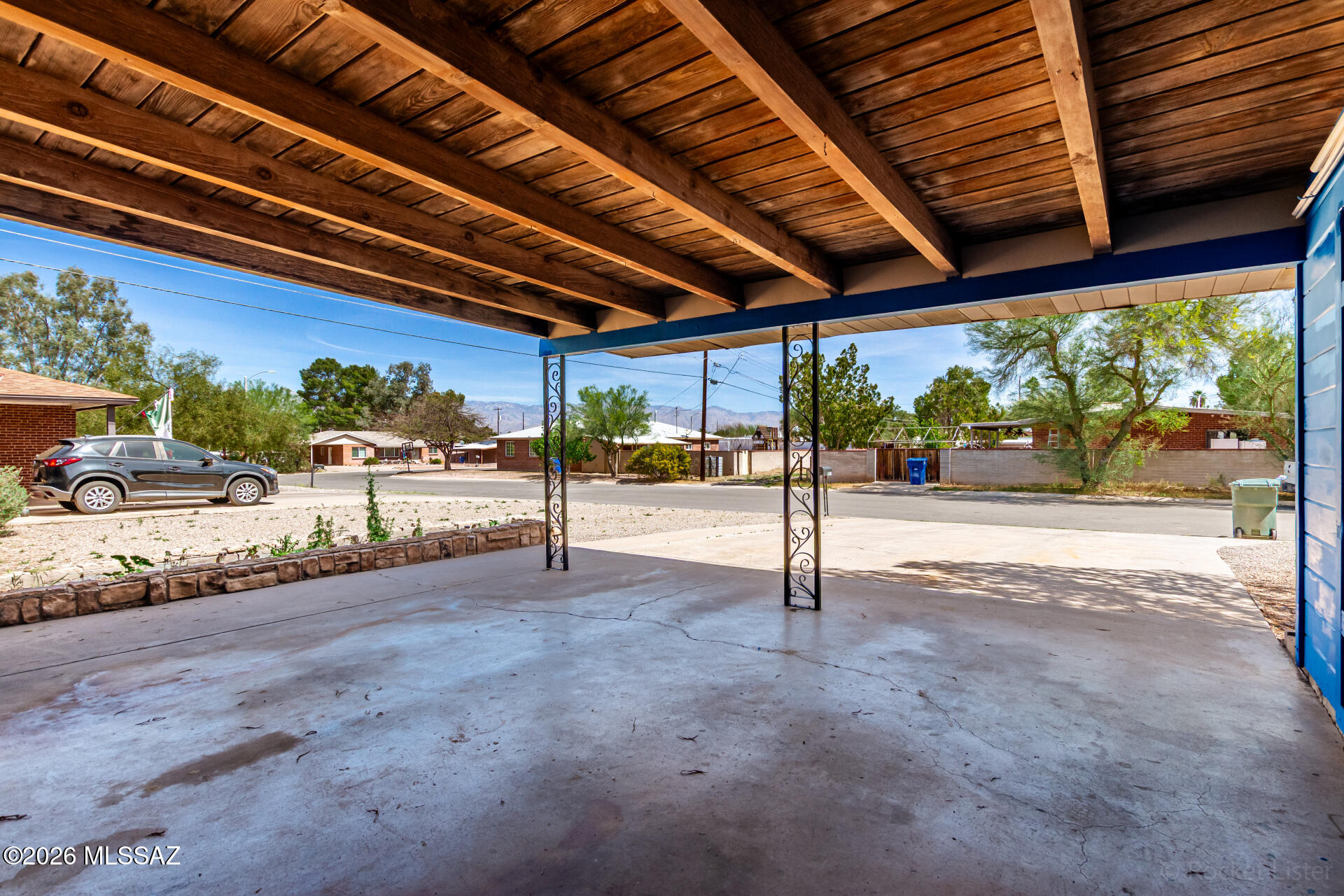 1502 S Avenida Sirio