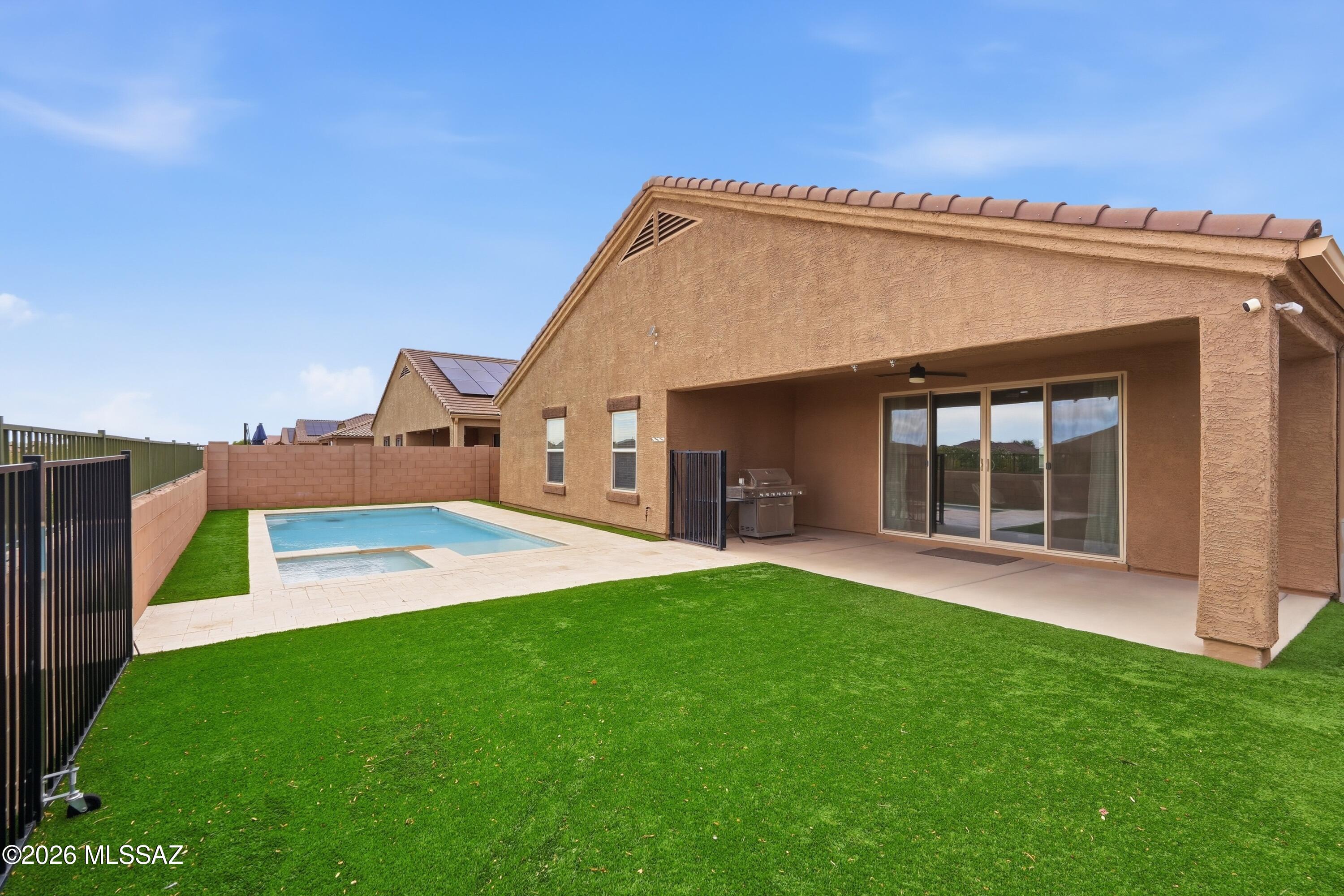 Saguaro Bloom 7A - Residential