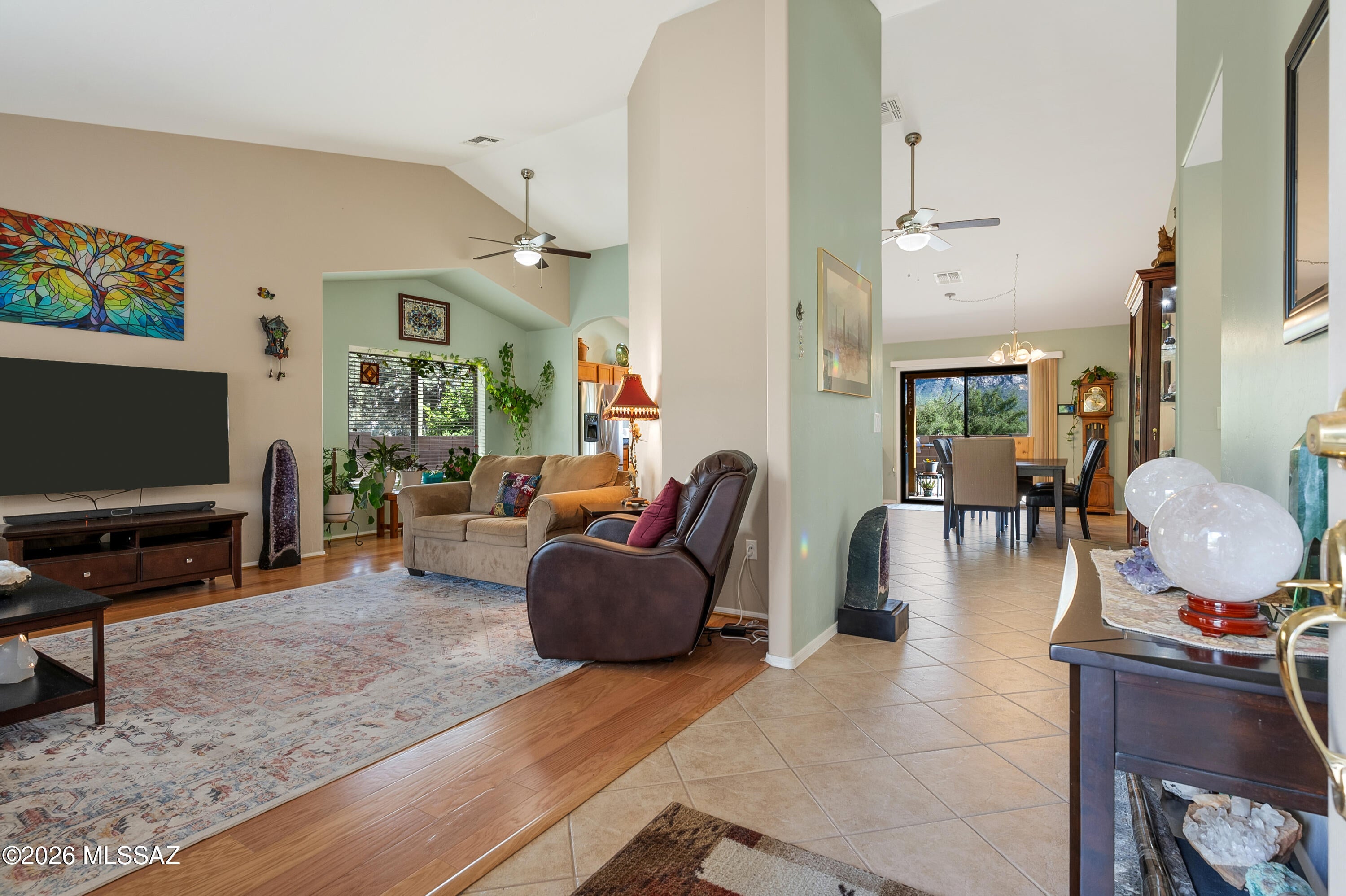 238 E Shore Cliff Place